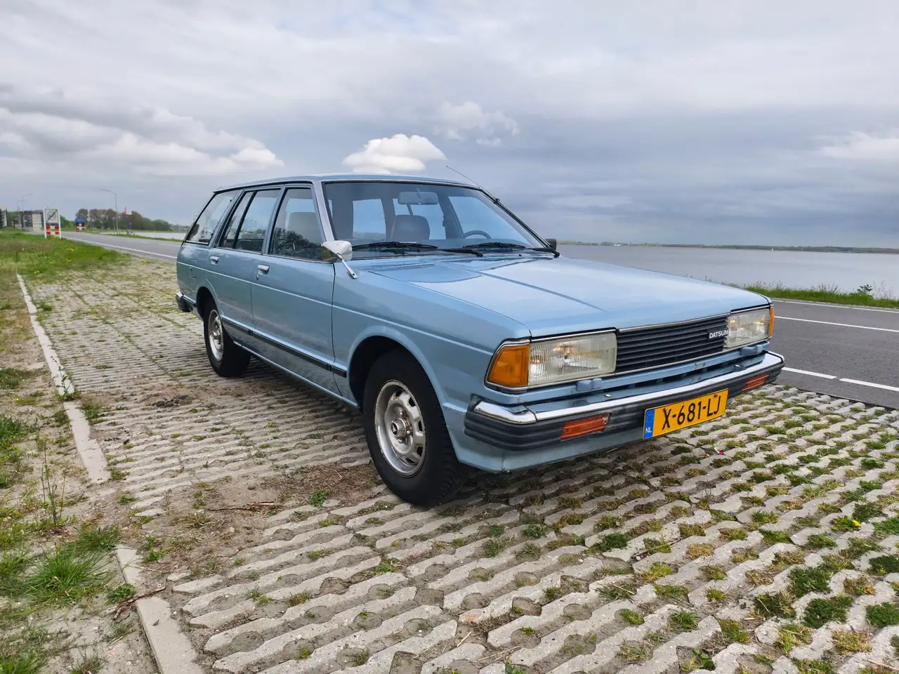 Nissan Datsun BLUEBIRD 2.0 GL - Belastingvrij! - Diesel - Zuinig, foto 3