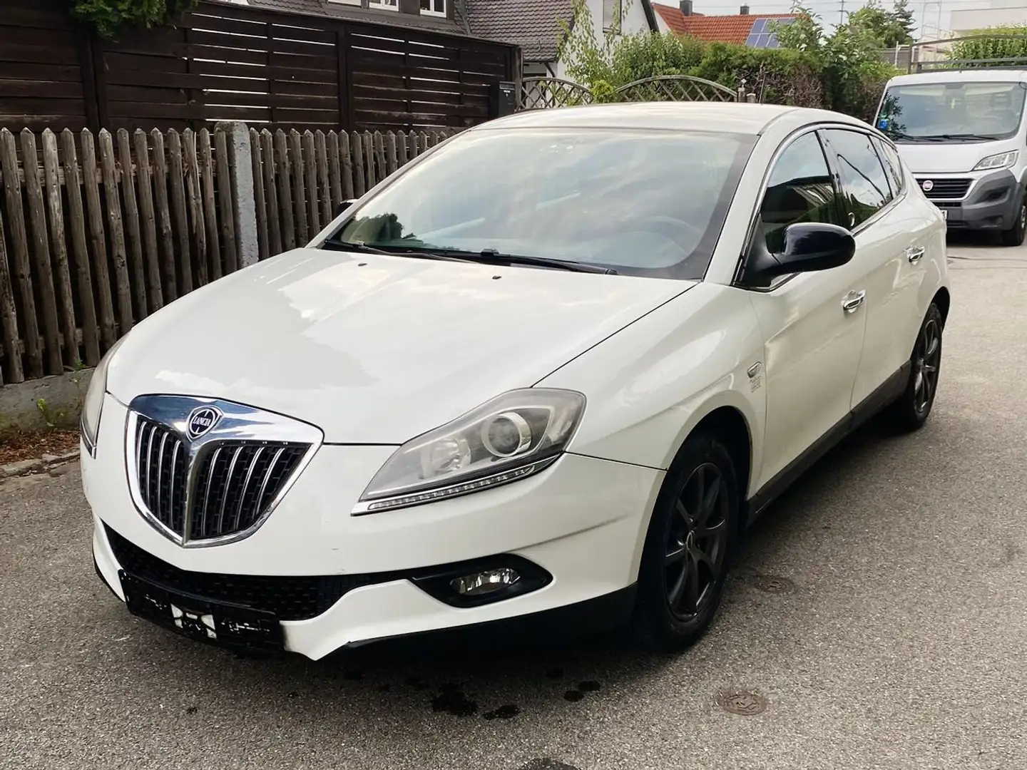Lancia Delta Delta 1.6 Multijet 16v DFN6 Oro Weiß - 1