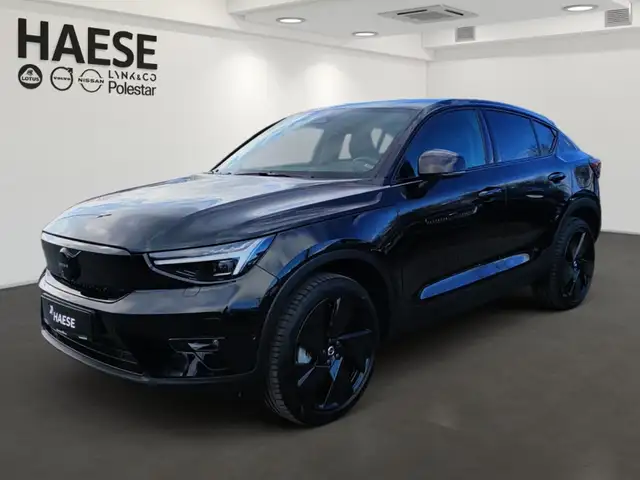 Volvo EC40 Single Motor Extended Range Plus Black Edition Bus