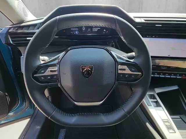 Peugeot 408 view 10