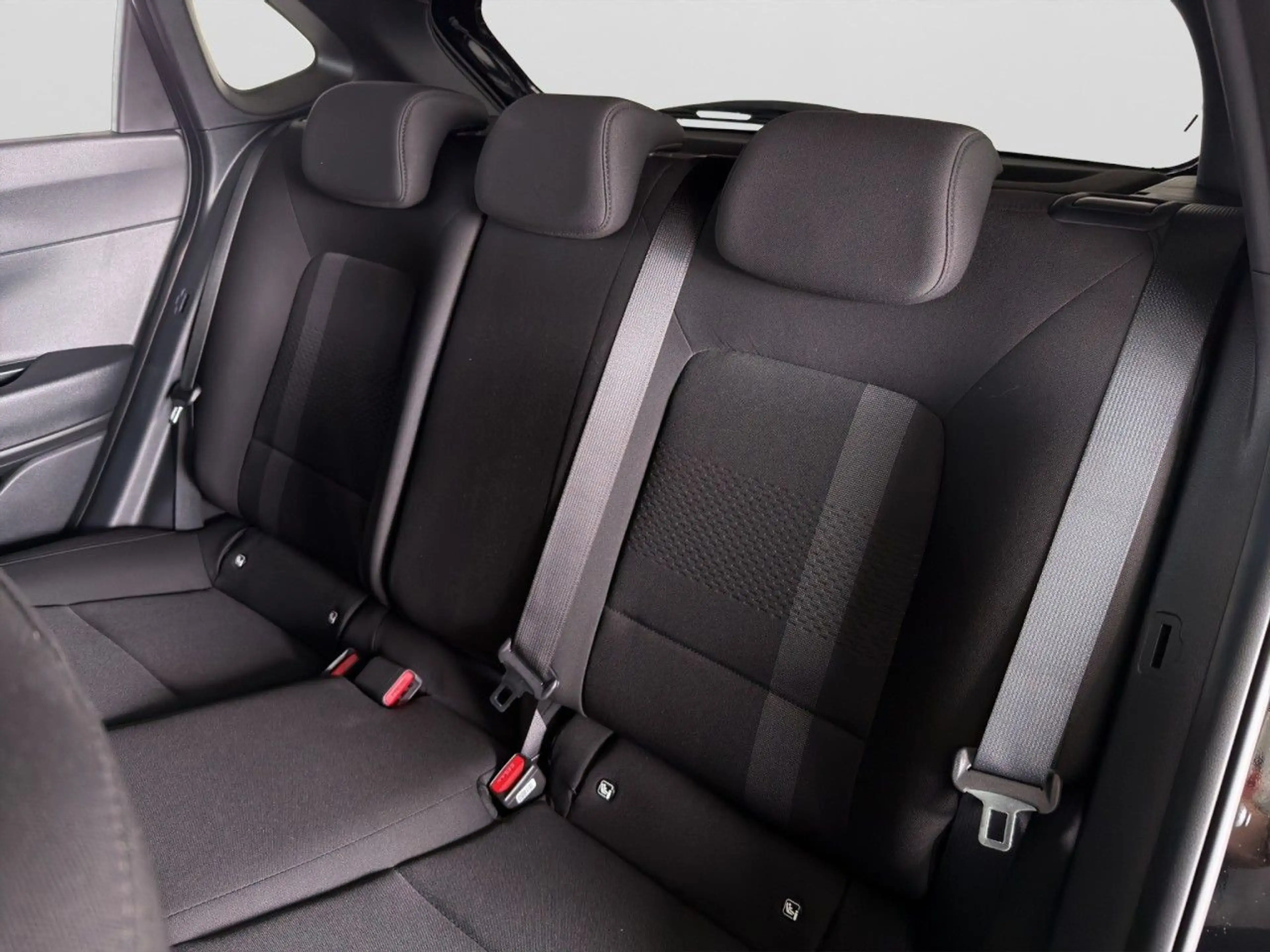 Hyundai i20 BLACK LINE! 7-DCT+VOLL-LED+BOSE SOUND U.V.M! — photo 10
