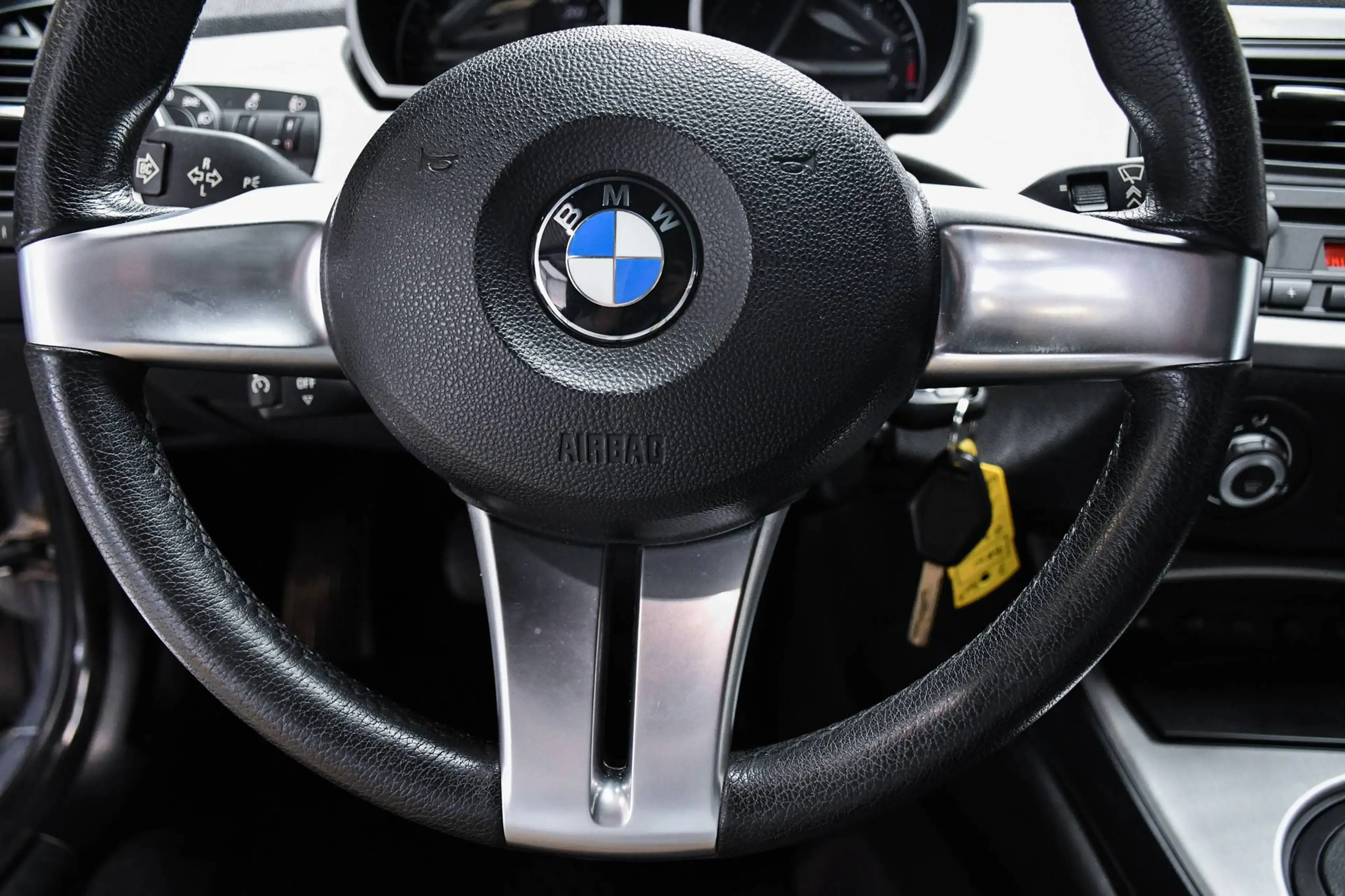 BMW Z4 Z4 2.0i Cabriolet - LEDER / ZETELVERWARMING / CC / AIRCO — photo 13