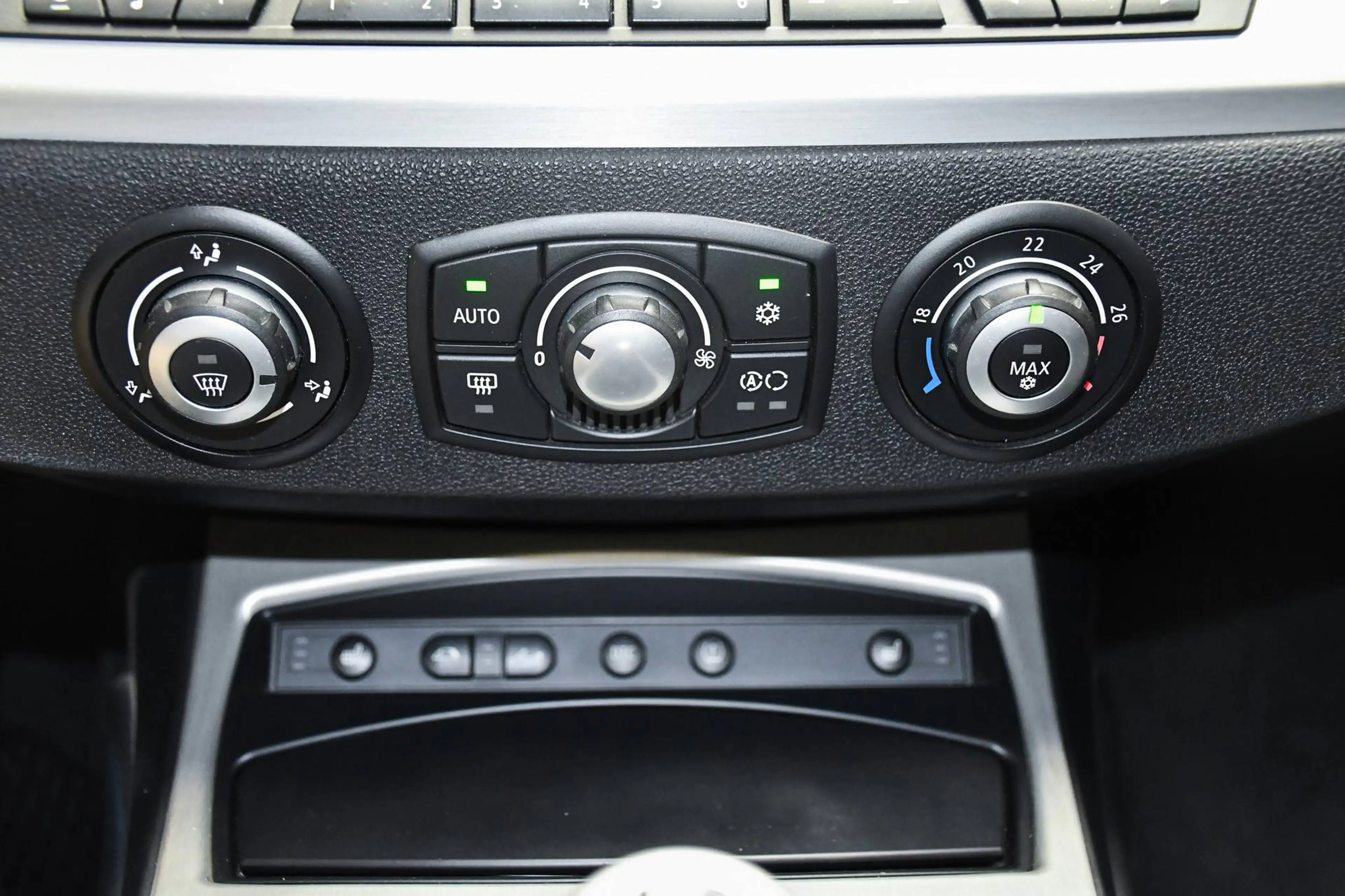 BMW Z4 Z4 2.0i Cabriolet - LEDER / ZETELVERWARMING / CC / AIRCO — photo 10