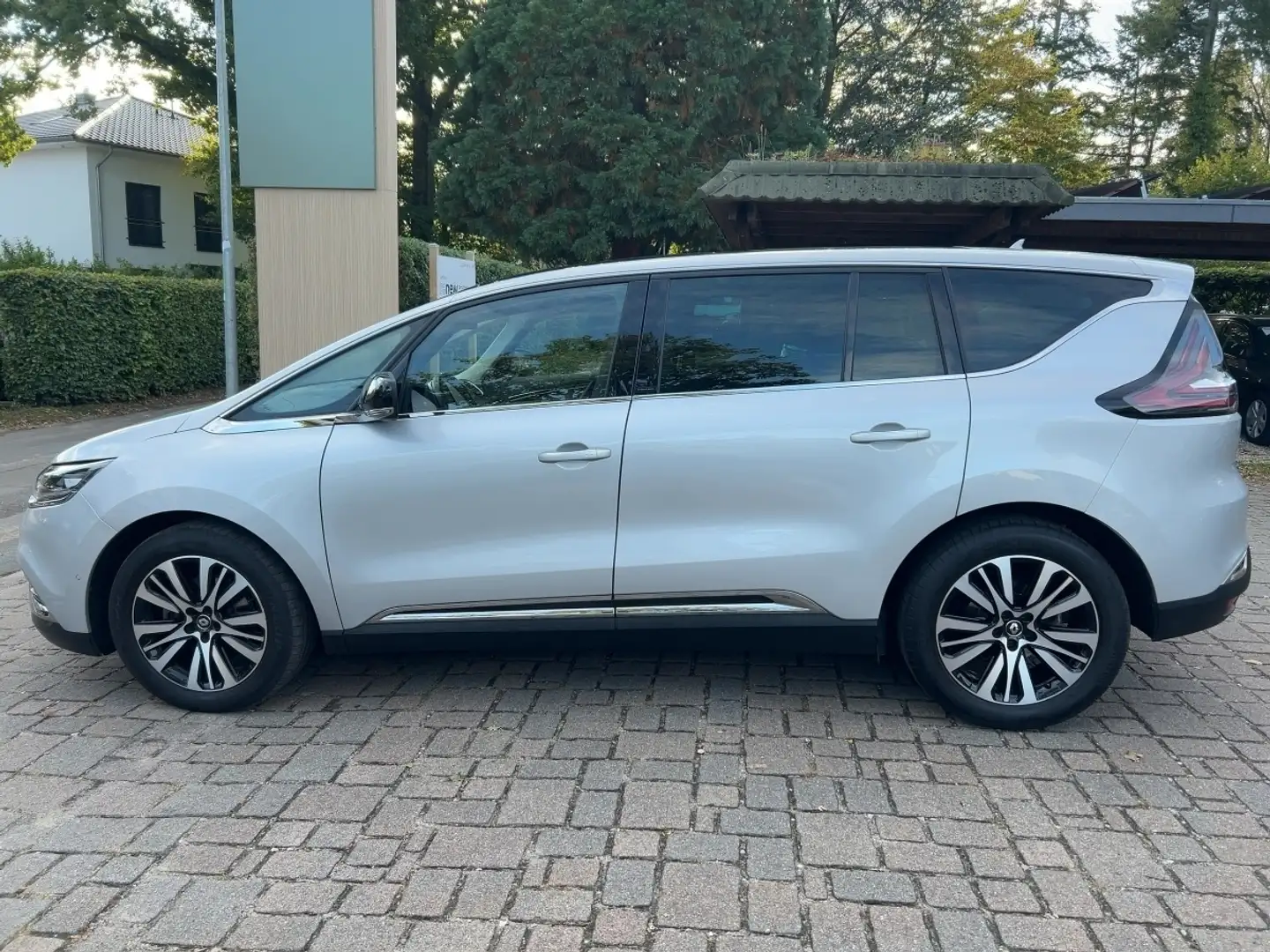Renault Espace TCe 225 EDC Initiale Paris *7-Sitzer* Silber - 2