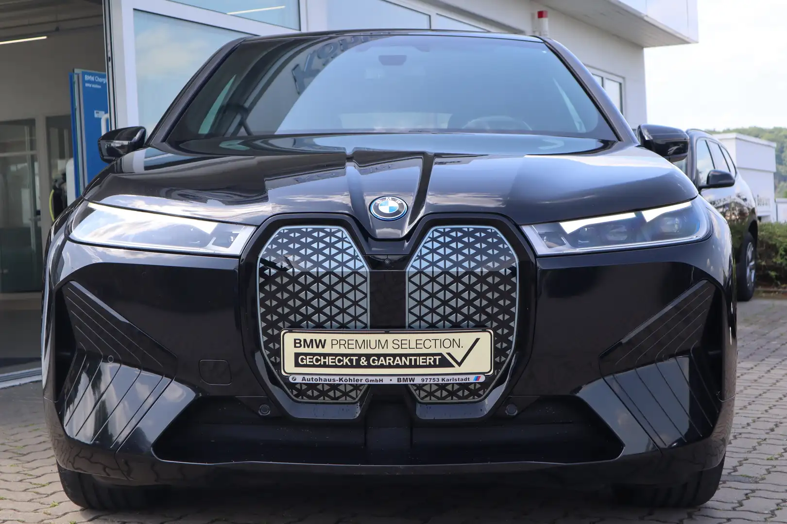 BMW iX xDrive40 Sportpaket HK HiFi DAB Pano.Dach Zwart - 2