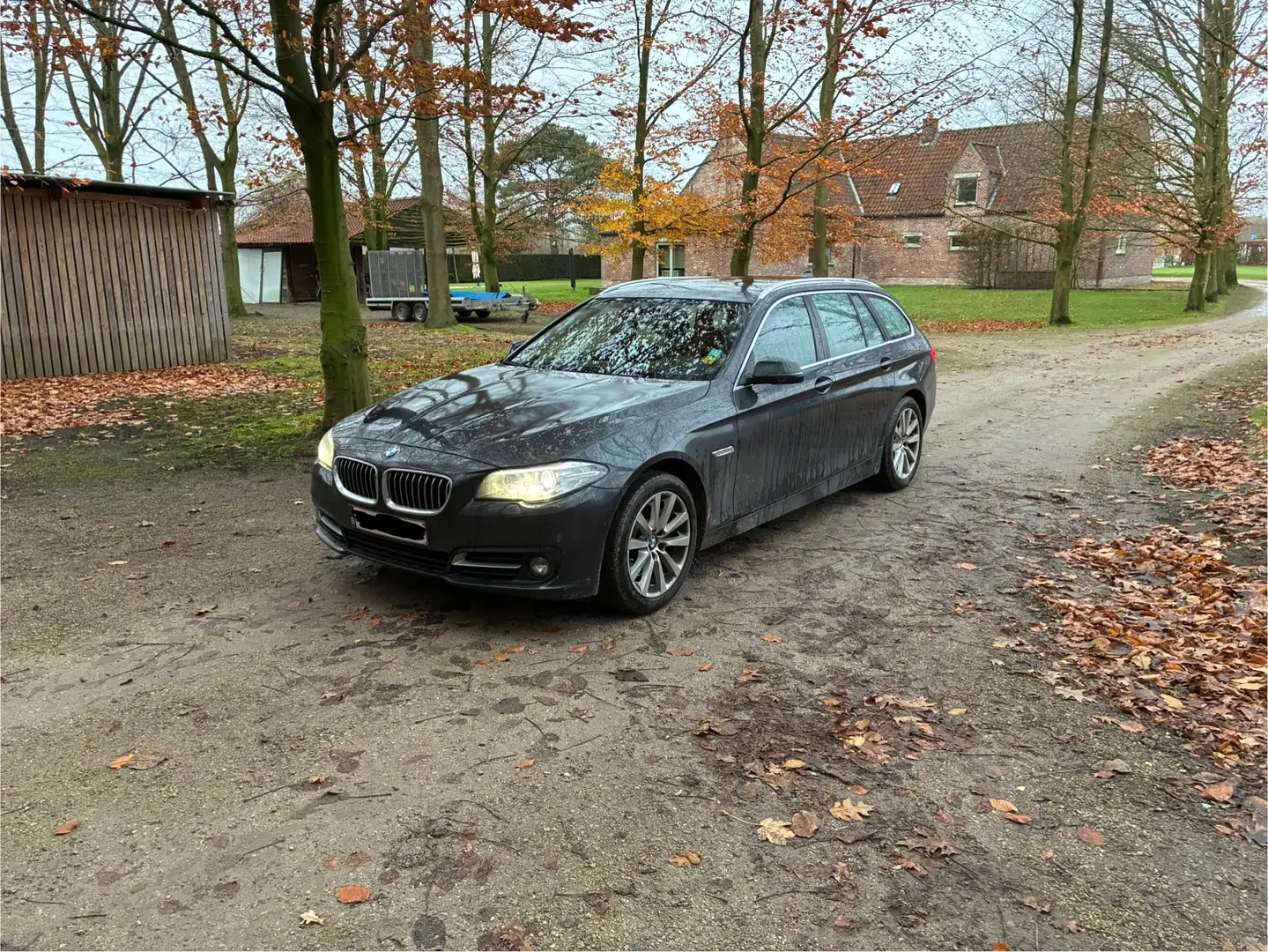 BMW 525 525d xDrive Touring Sport-Aut. - 1