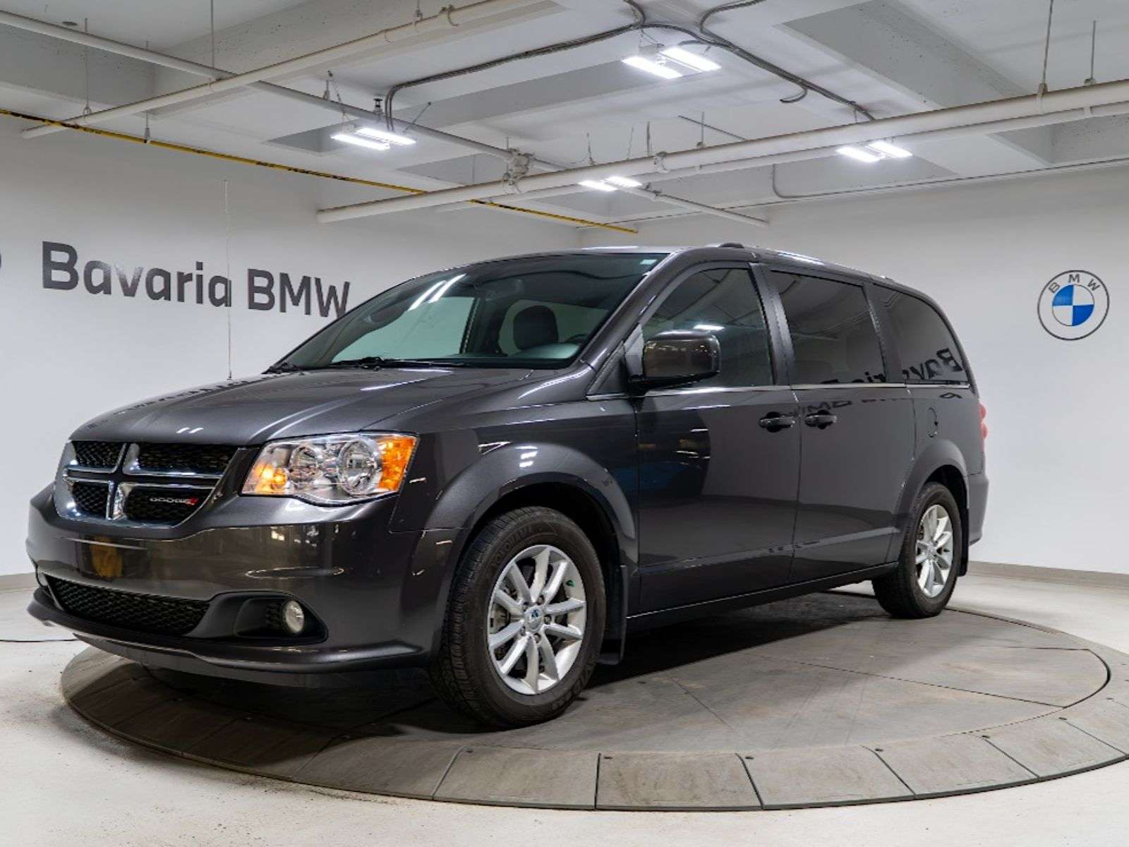 2020 Dodge Grand Caravan Grand Caravan Premium Plus | 7-Passenger Seating | Stow 'n Go | Tri-Zone Climate Control