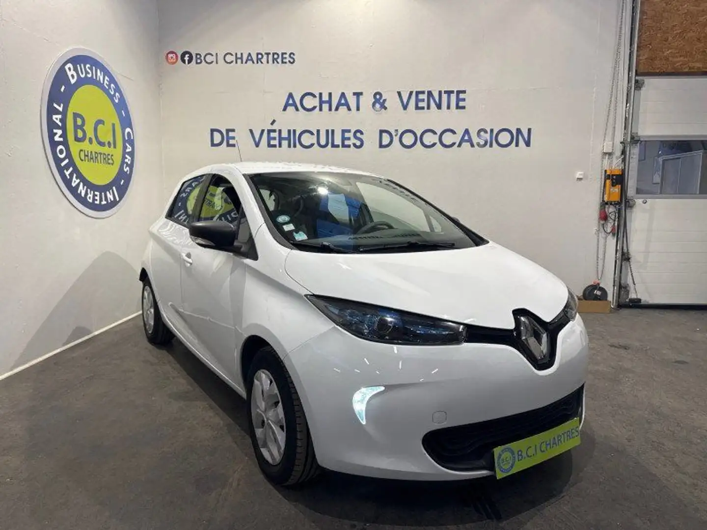 Renault ZOE LIFE CHARGE NORMALE R75 location de batterie Blanc - 2