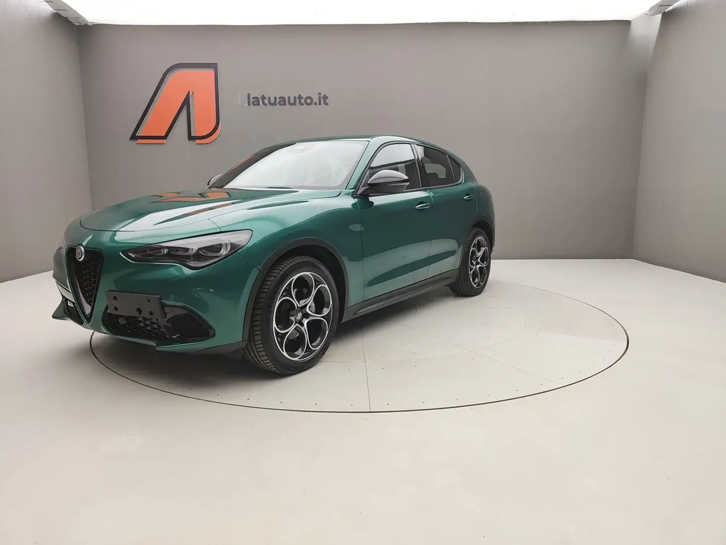 Alfa Romeo Stelvio 2.2 TD 210CV SPRINT AT8 Q4 Grün - 2