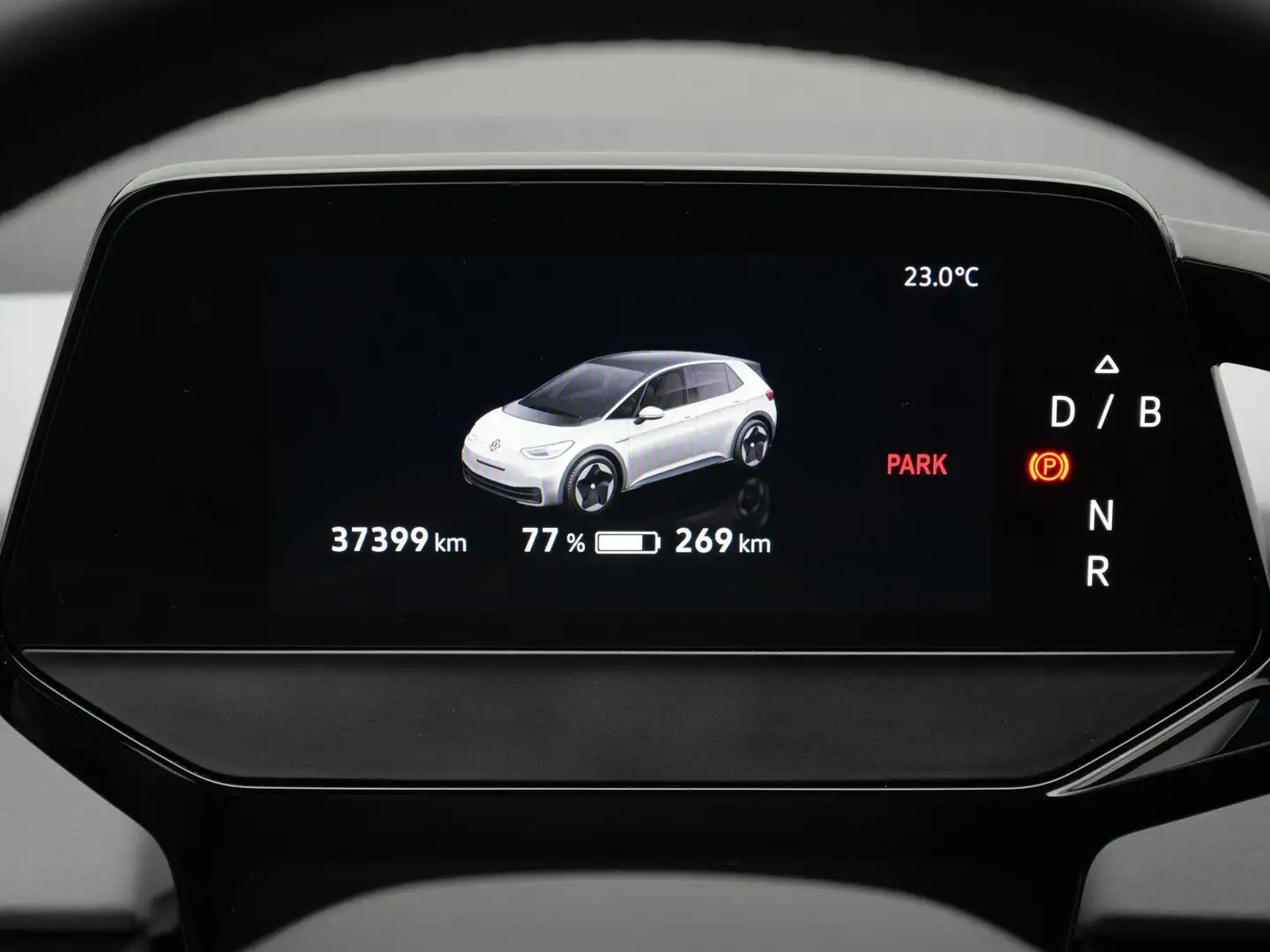Volkswagen ID.3 Pro 58 kWh 145 pk | Achteruitrijcamera | Navigatie Wit - 2