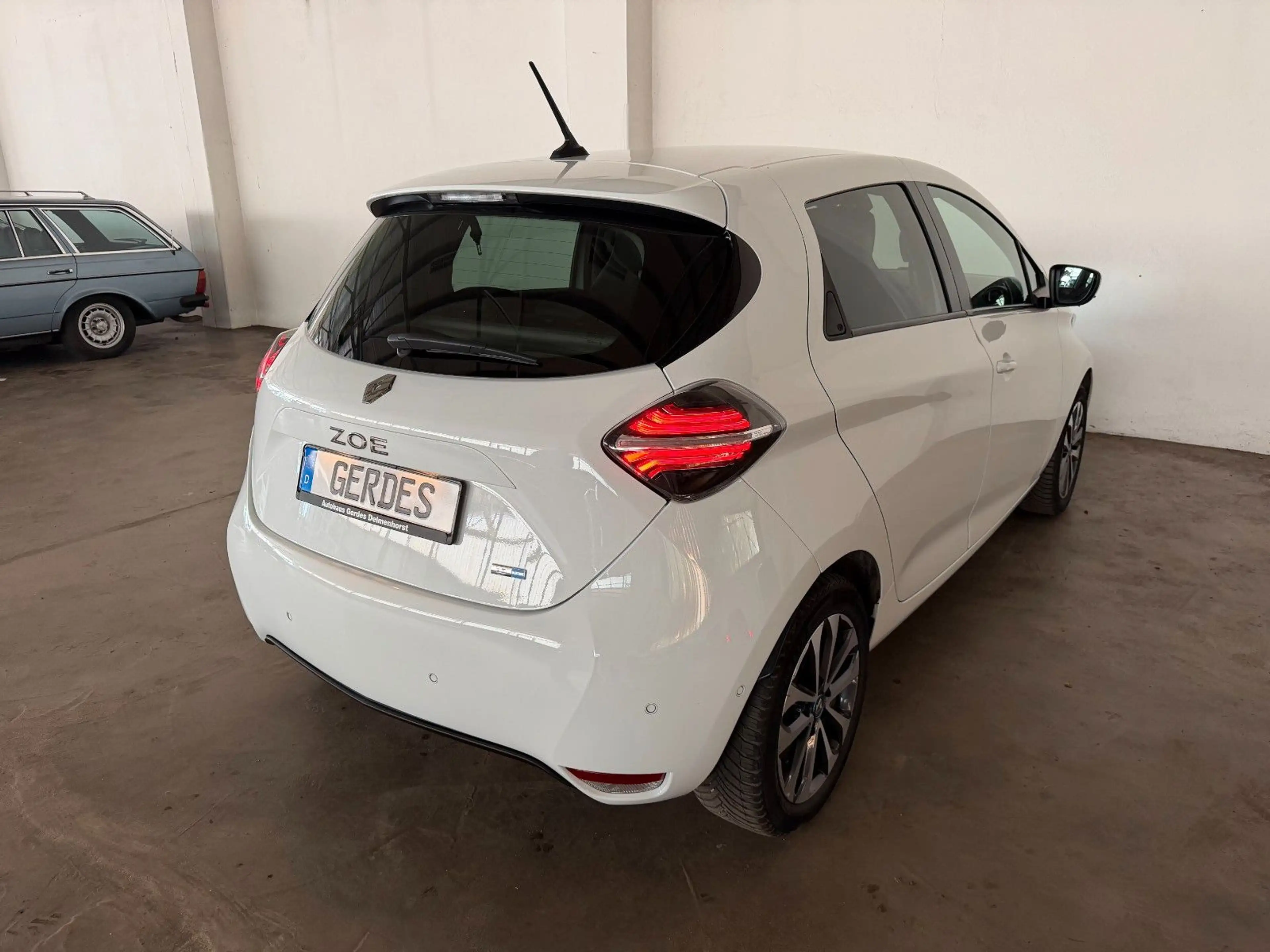 Renault ZOE Zoe Intens — photo 9