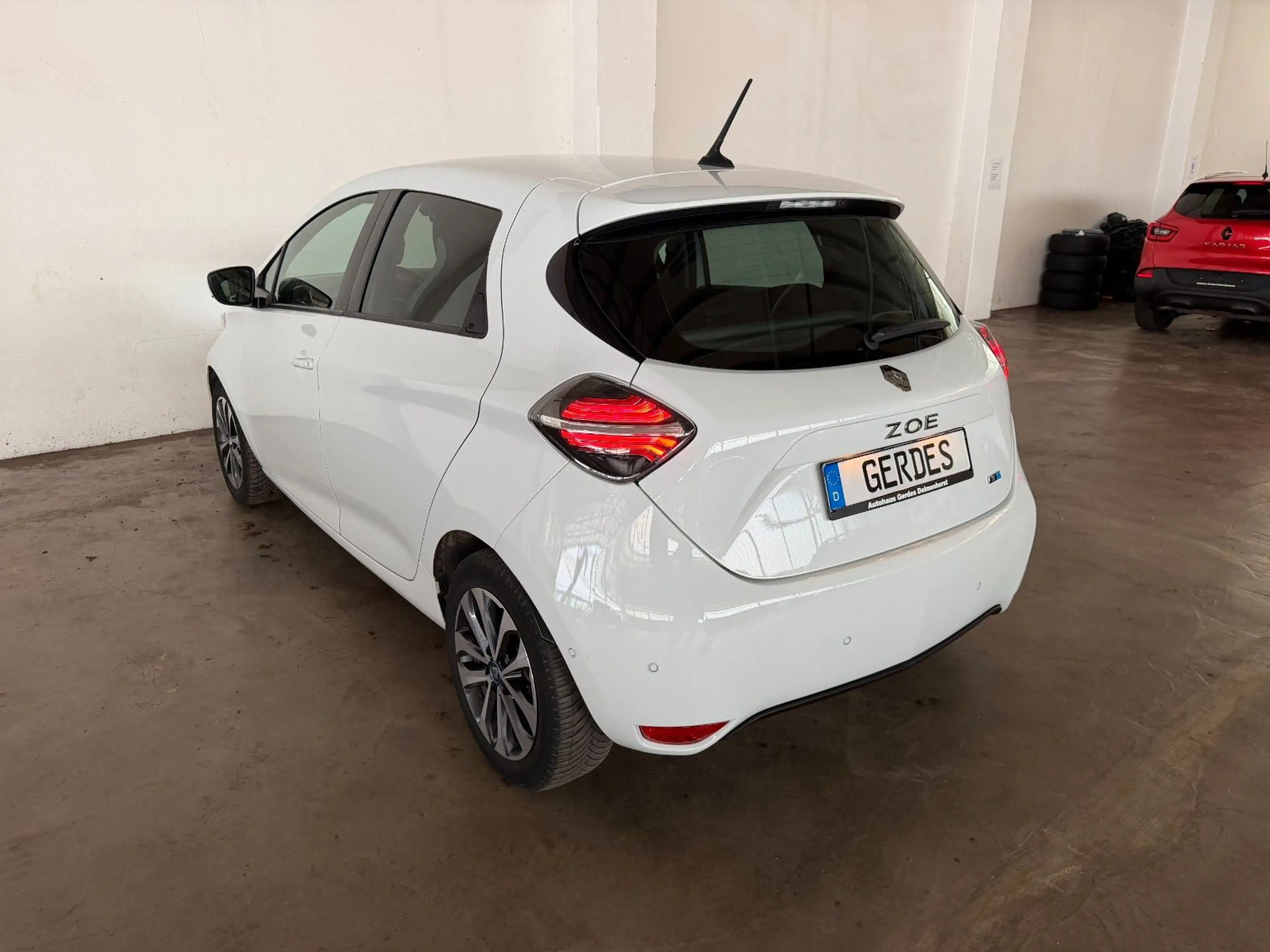 Renault ZOE Zoe Intens — photo 10