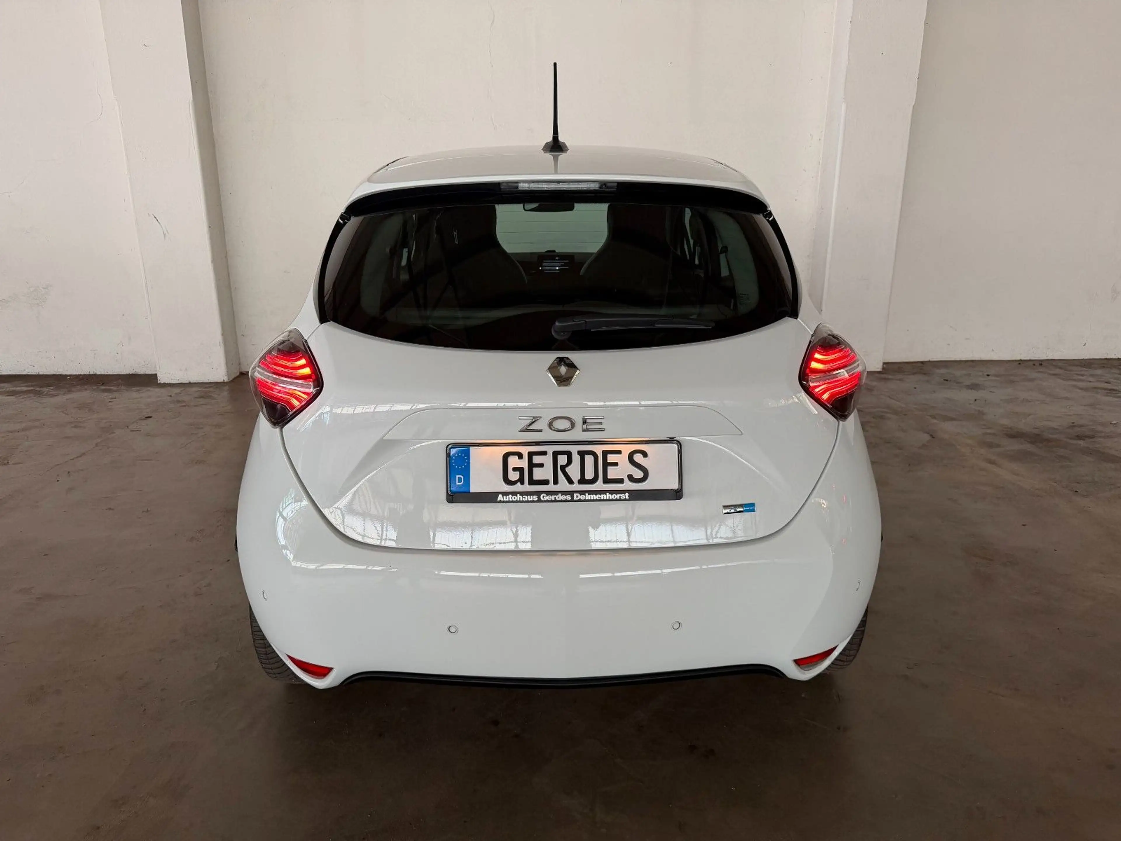 Renault ZOE Zoe Intens — photo 8