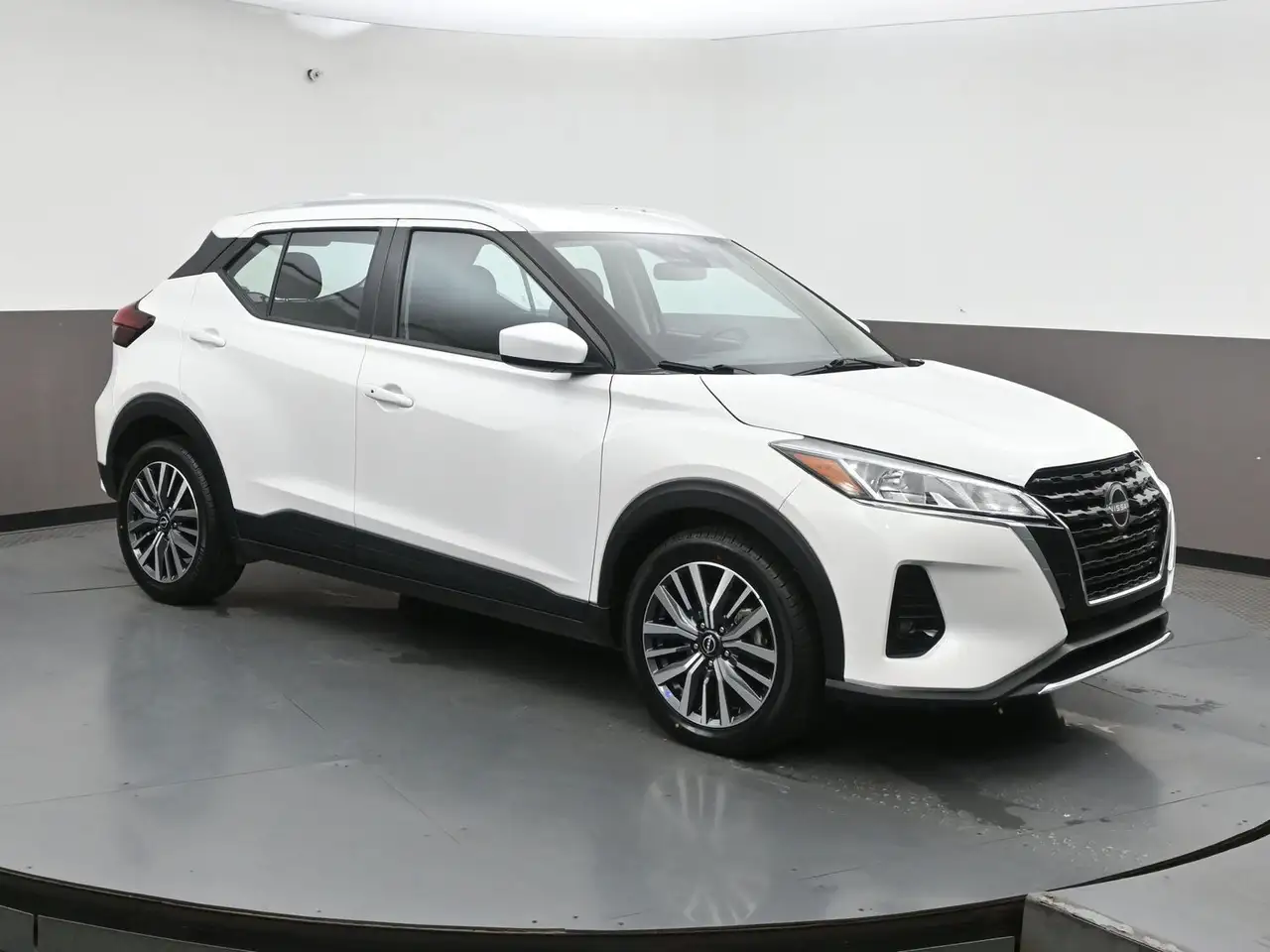 2024 Nissan Kicks