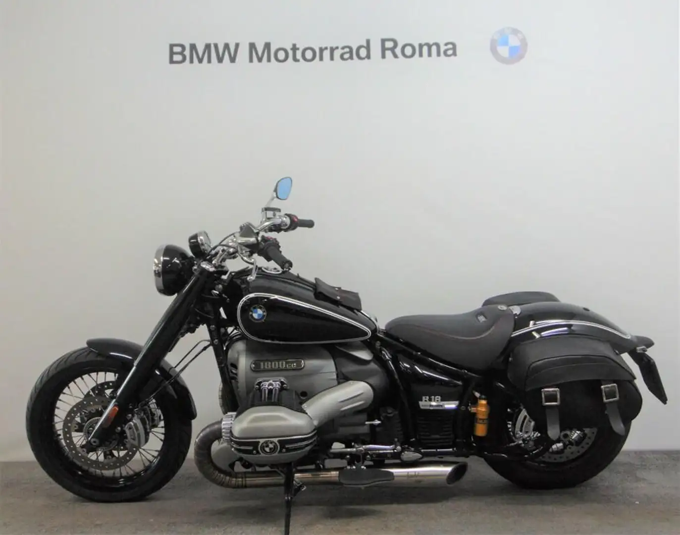 BMW R 18 Abs Fekete - 1