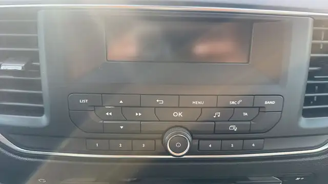 Citroen Spacetourer view 13