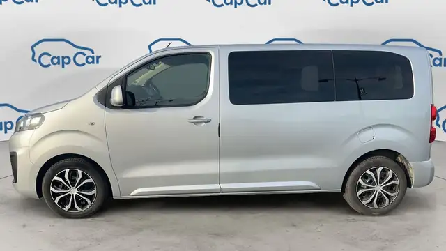 Citroen Spacetourer view 2