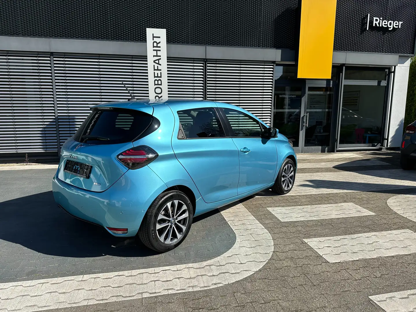 Renault ZOE Intens R135 Z.E. 50 Batteriemiete Blau - 2