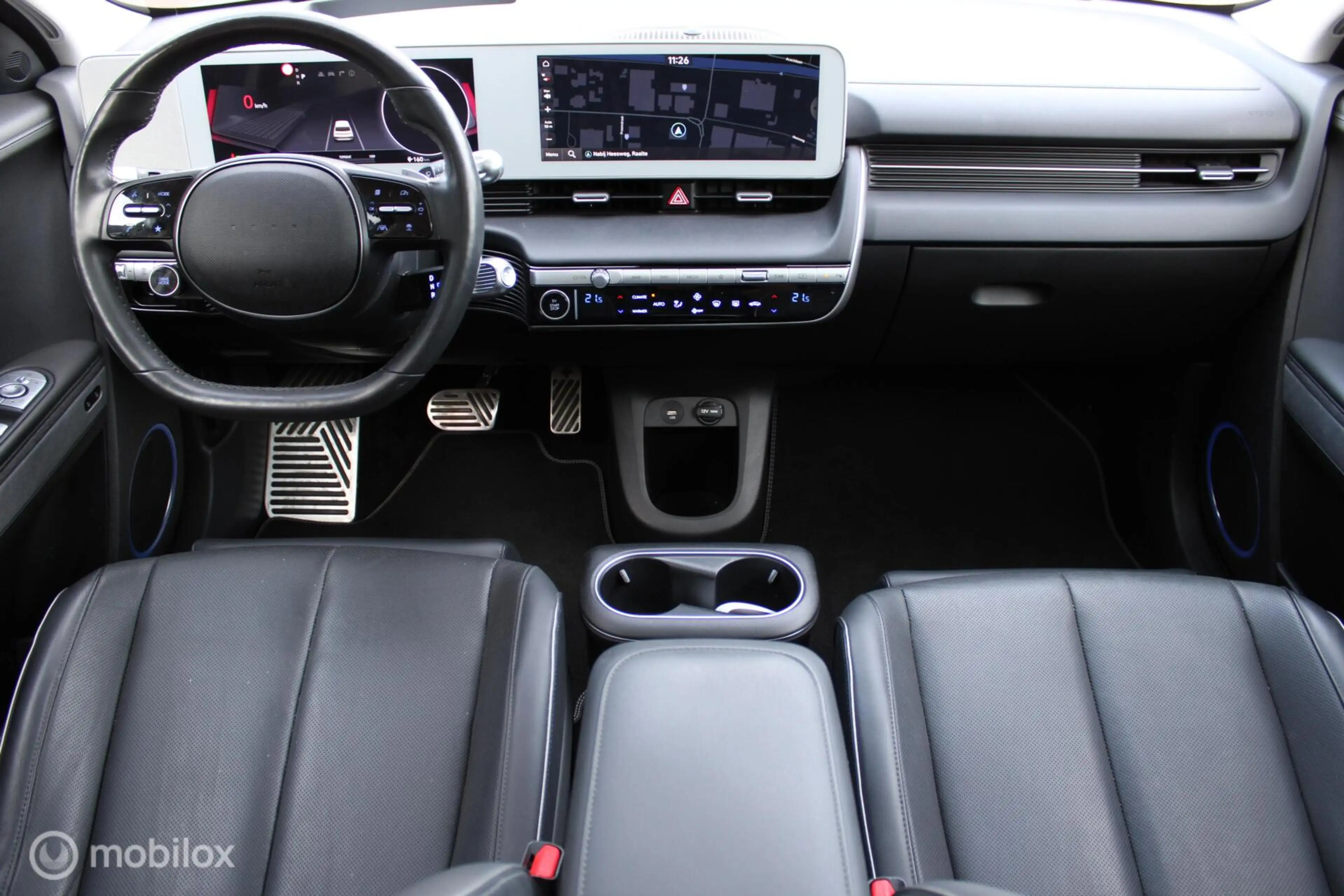 Hyundai IONIQ 5 Lounge 77.4 kWh, Panoramadak, Leer, Stoelverwarmin — photo 4