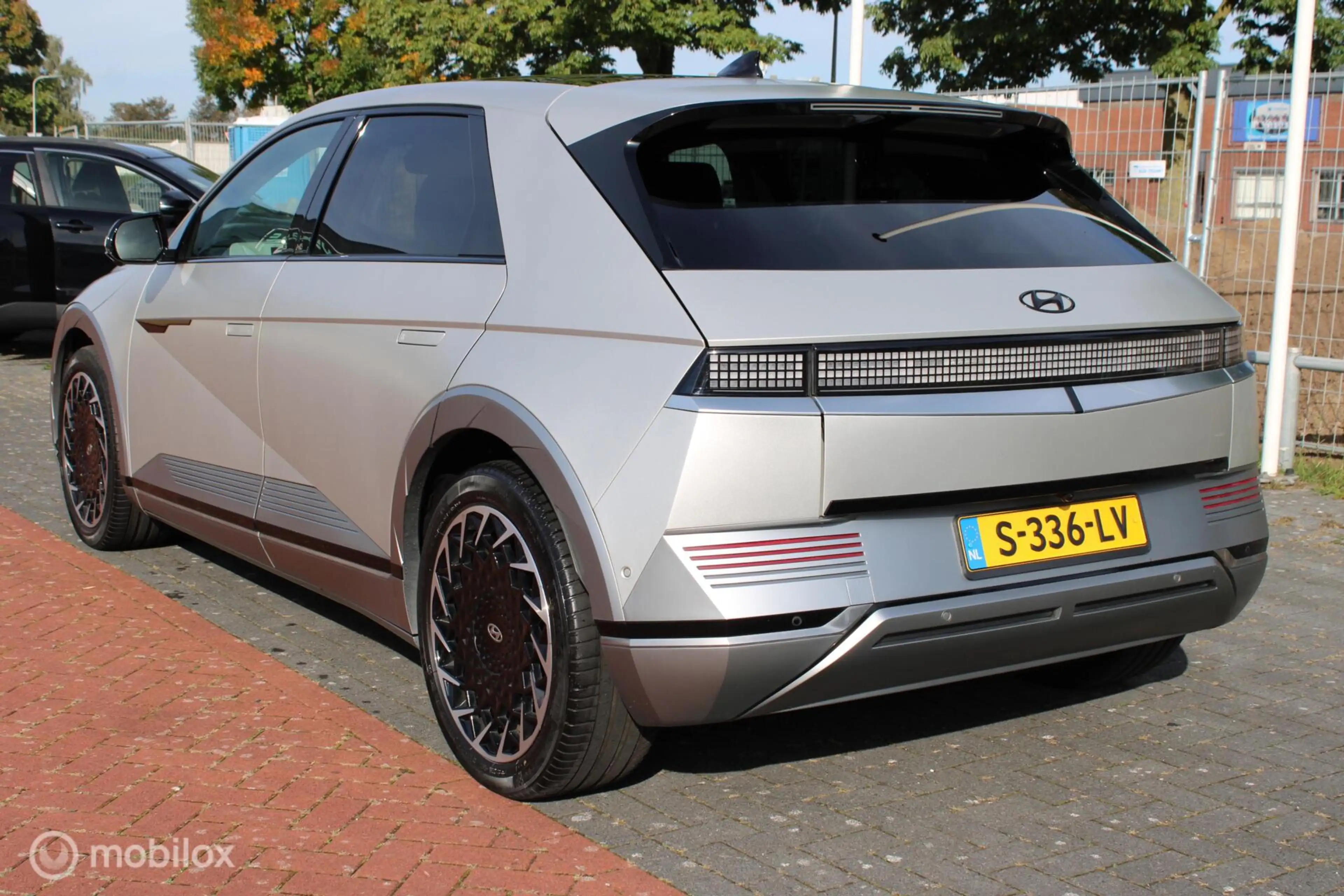 Hyundai IONIQ 5 Lounge 77.4 kWh, Panoramadak, Leer, Stoelverwarmin — photo 5