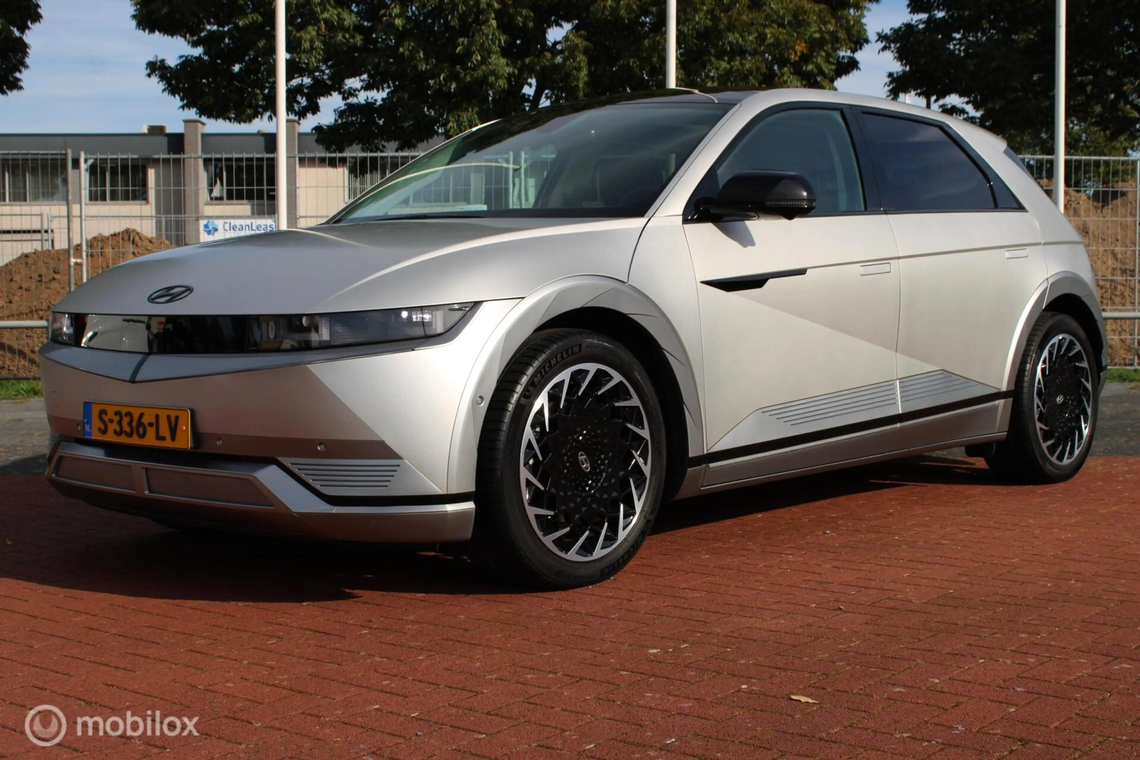 Hyundai IONIQ 5 Lounge 77.4 kWh, Panoramadak, Leer, Stoelverwarmin — photo 17