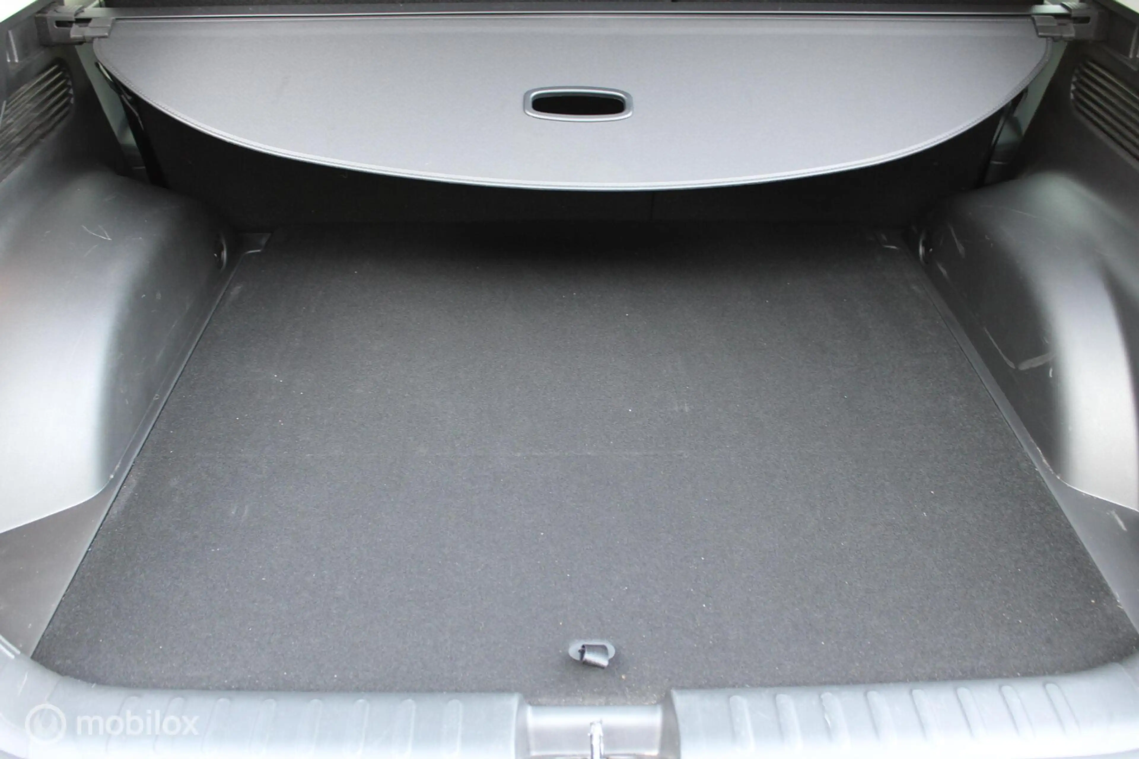 Hyundai IONIQ 5 Lounge 77.4 kWh, Panoramadak, Leer, Stoelverwarmin — photo 38