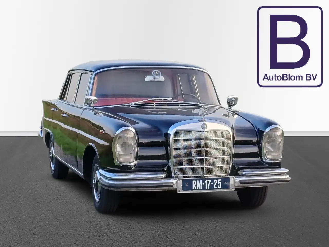 Mercedes-Benz 220 S W111 "Heckflosse" / Opknapper / Rijdt, remt en s, foto 5