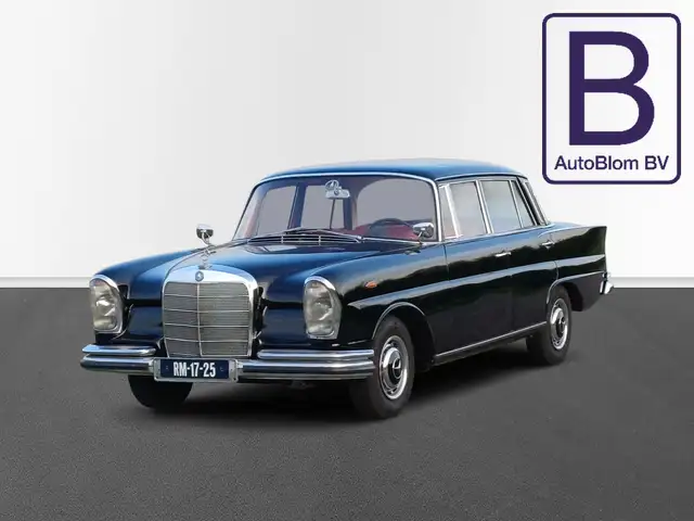 Mercedes-Benz 220 S W111 "Heckflosse" / Opknapper / Rijdt, remt en s