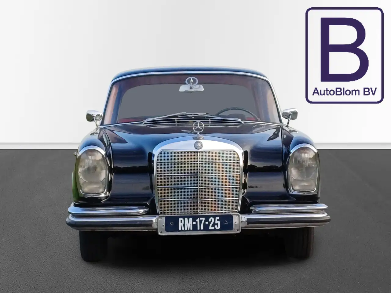 Mercedes-Benz 220 S W111 "Heckflosse" / Opknapper / Rijdt, remt en s, foto 4
