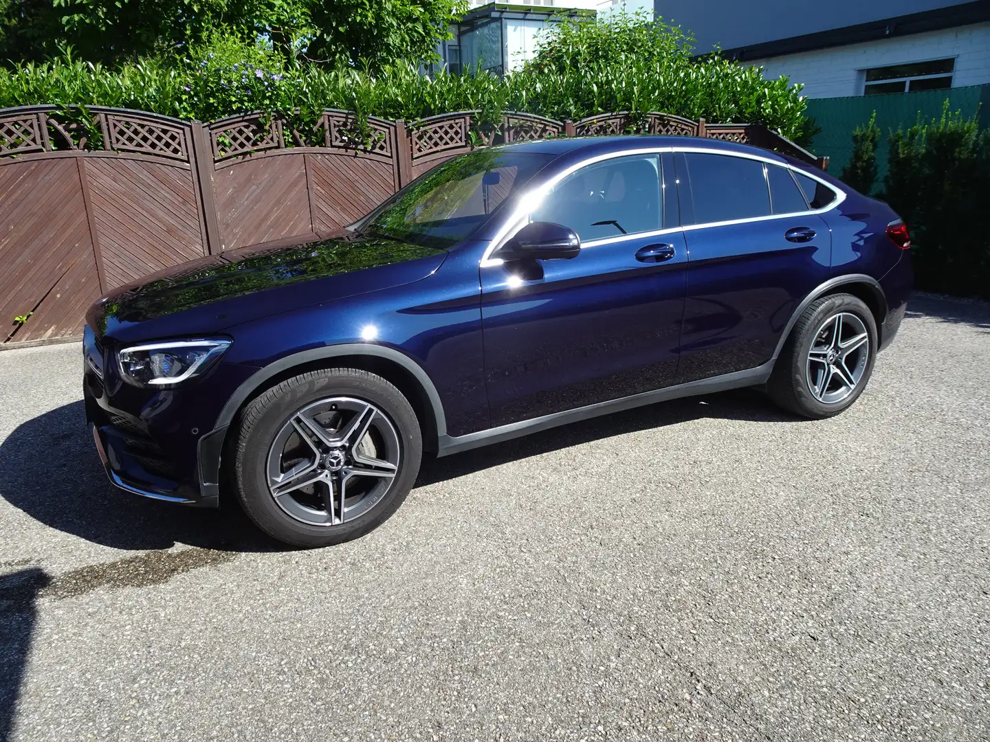 Mercedes-Benz GLC 200 GLC 200 d Coupé 4MATIC Aut. Blau - 1
