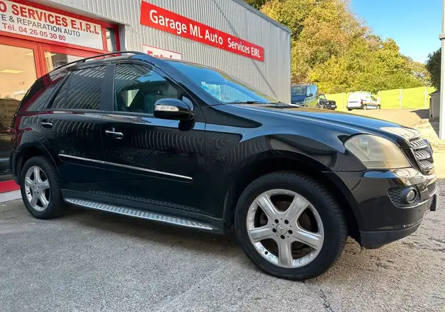 Mercedes-Benz ML 320 M/ML 320 CDI