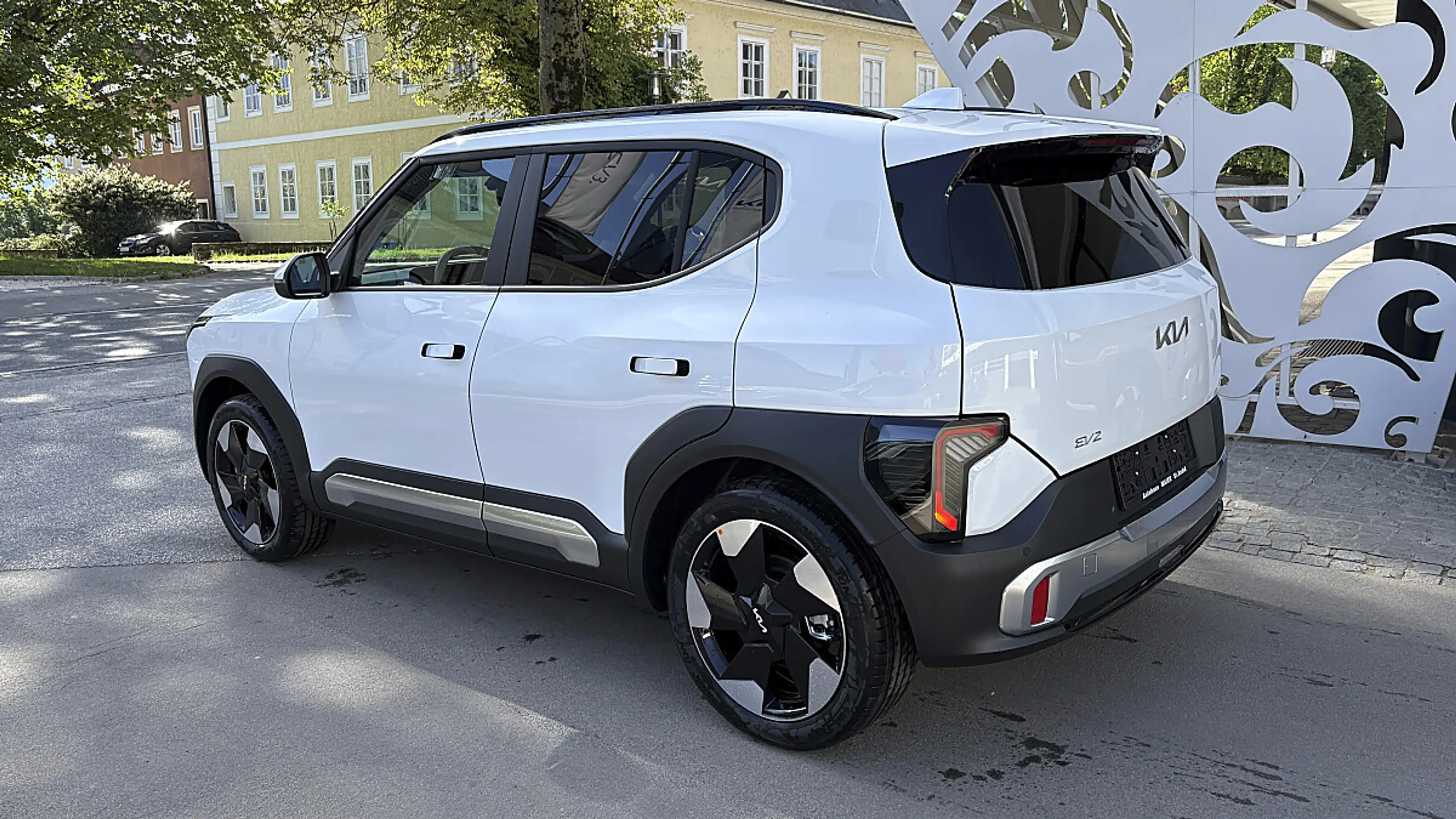 Kia EV2 5S FWD 42,2kWh Earth +P1 +P2 — photo 4