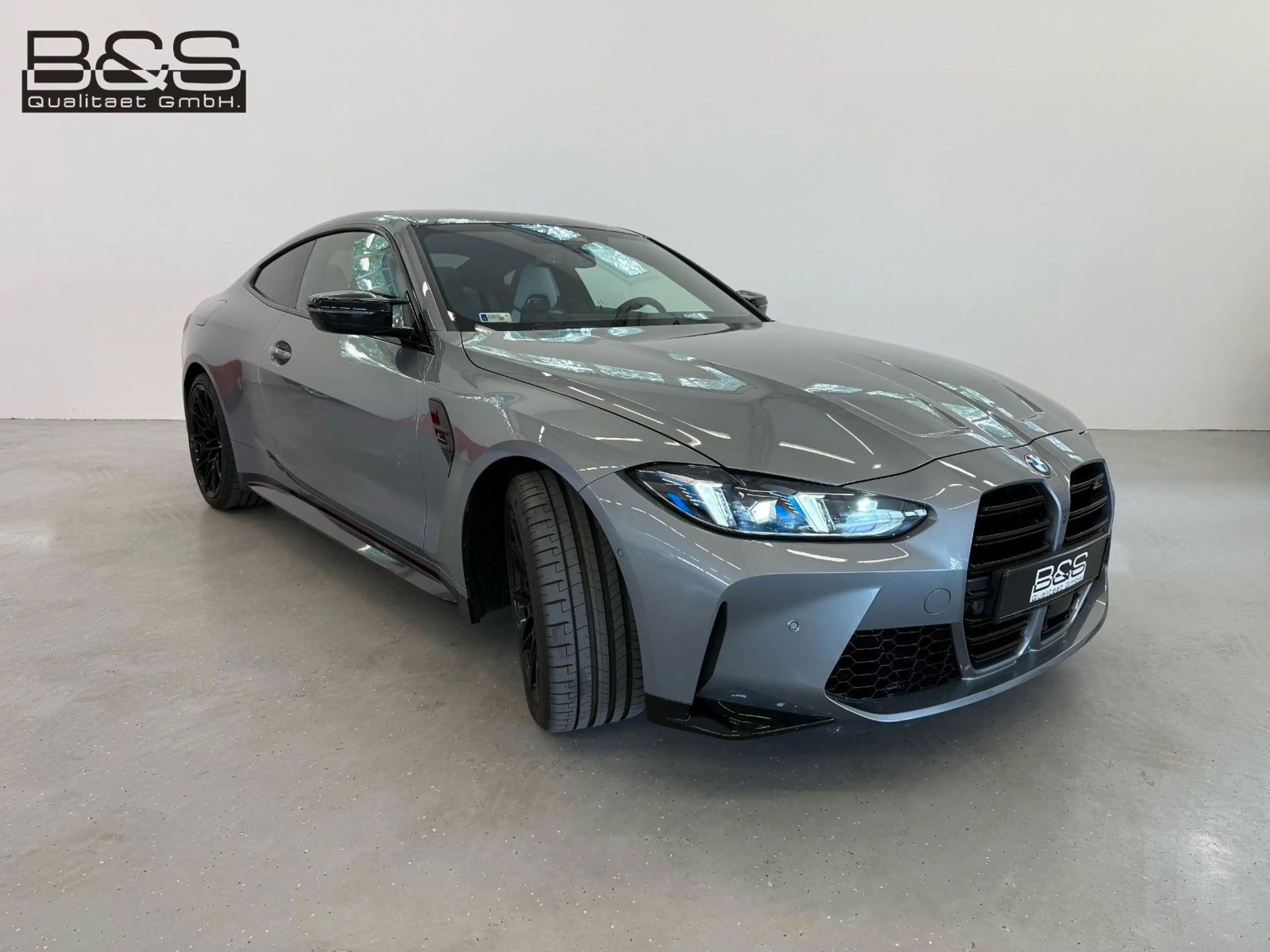 BMW M4 Coupe M xDrive Competition | Mwst Ausw | — photo 4