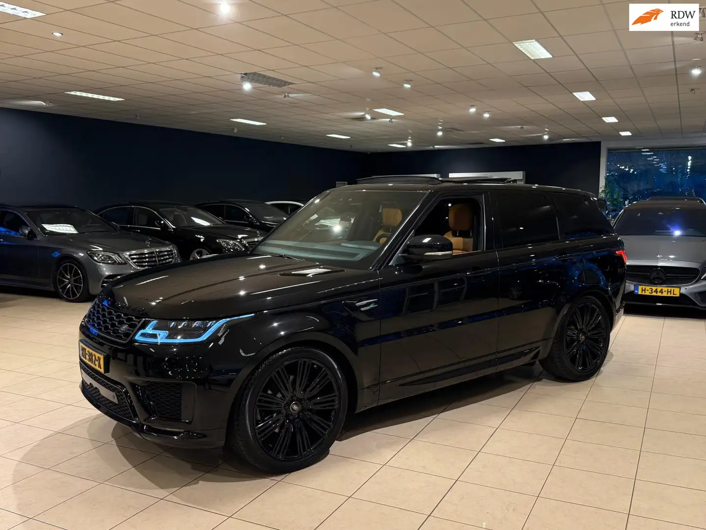 Land Rover Range Rover Sport 3.0 TDV6 HSE Dynamic|Pano|Trekhaak|22”|Black-Editi Schwarz - 1