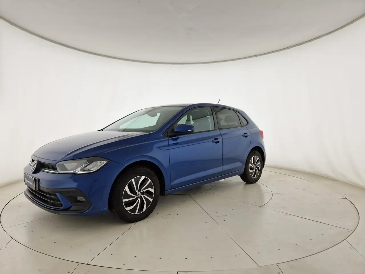Volkswagen Polo 1.0 tsi life 95cv dsg — photo 1 of 15
