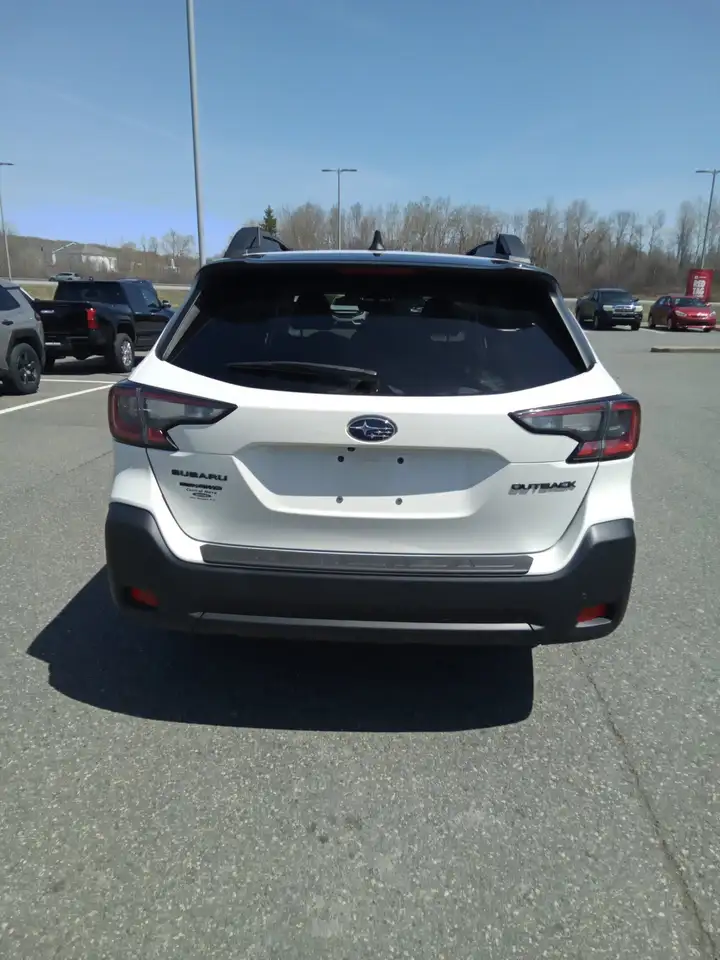 Subaru OUTBACK снимка Subaru OUTBACK