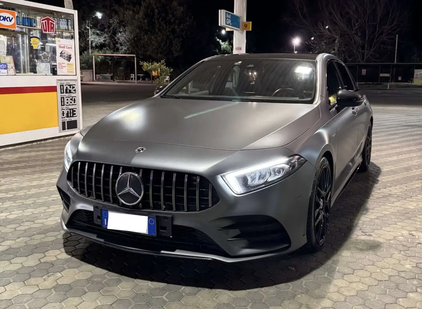Mercedes-Benz A 200 d Premium Night edition 4matic auto - 2