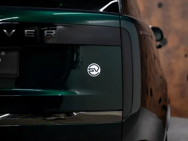 Land Rover Range Rover view 14