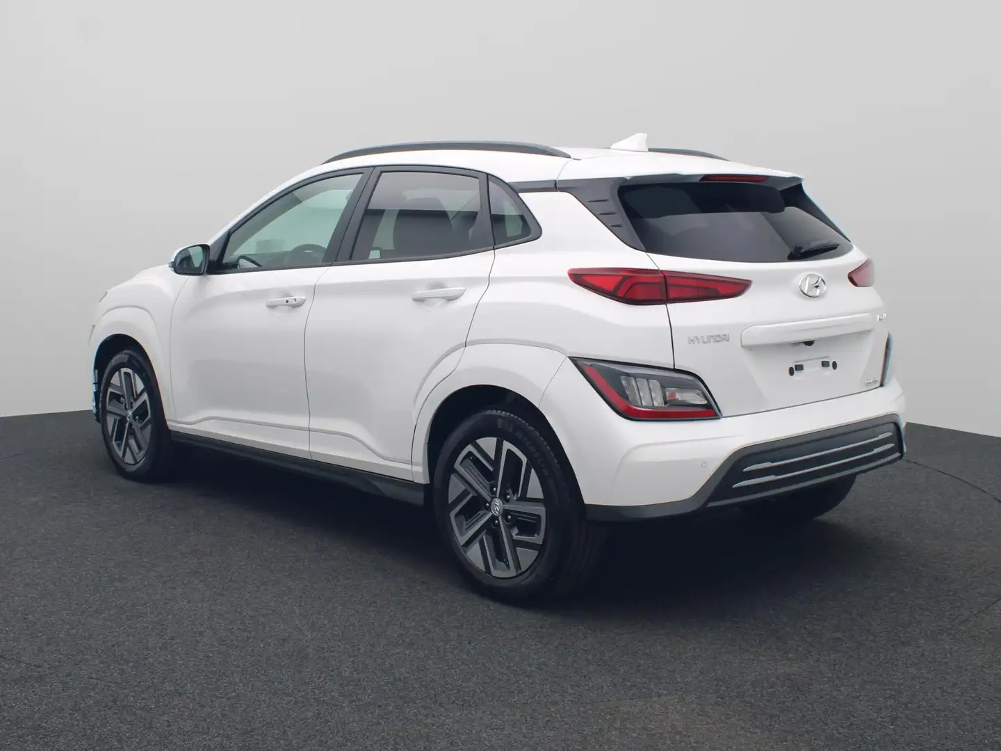 Hyundai KONA EV Fashion 64 kWh | Nieuw uit voorraad leverbaar | Blanc - 2