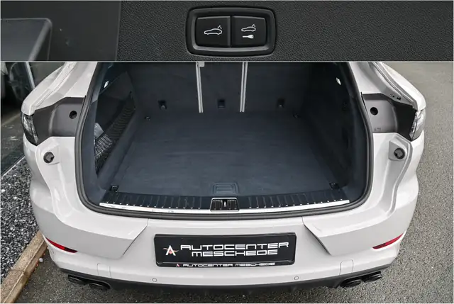 Porsche Cayenne view 9