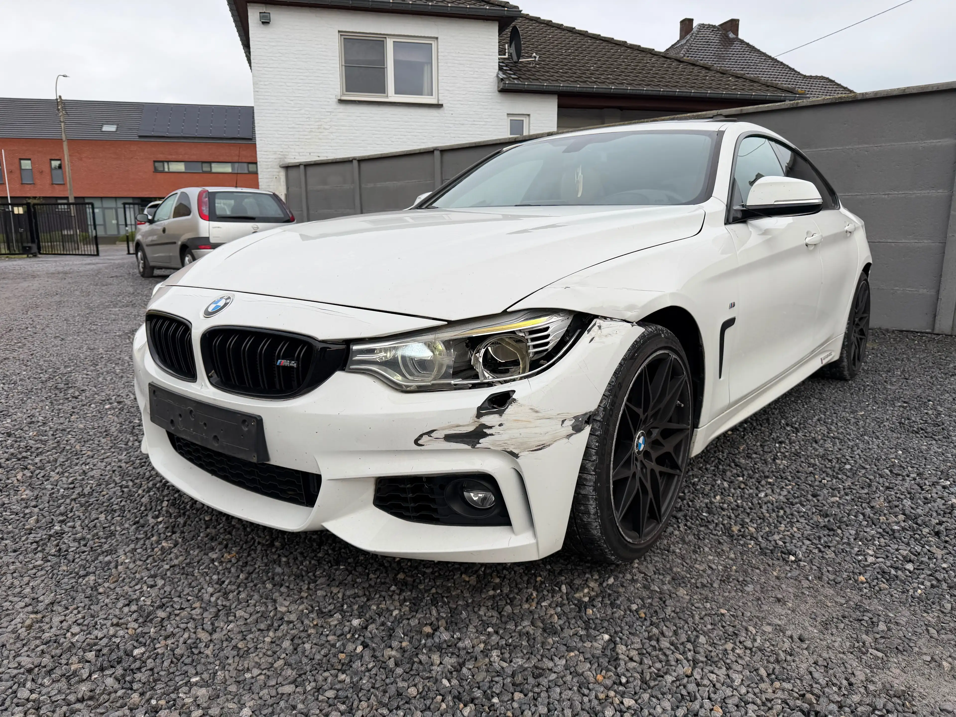 BMW 418 d Gran Coupé *M PACKET*LED*AUTOMATIC*EURO6B* — photo 4