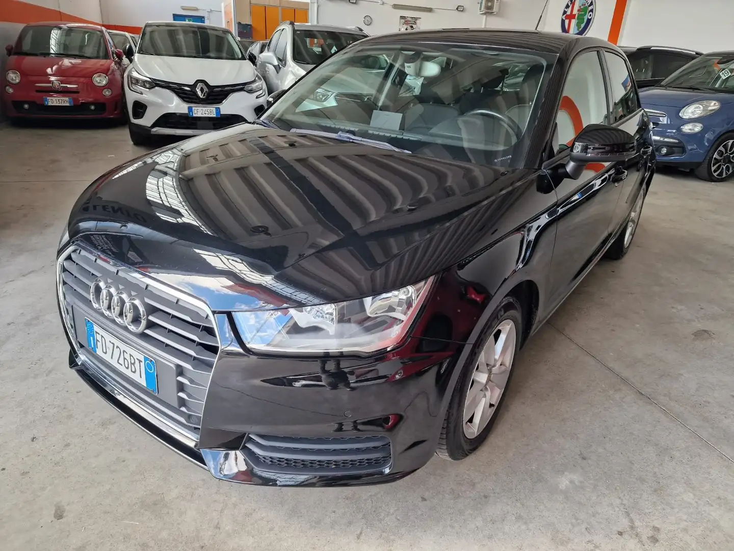 Audi A1 A1 Sportback 1.6 tdi Negro - 2
