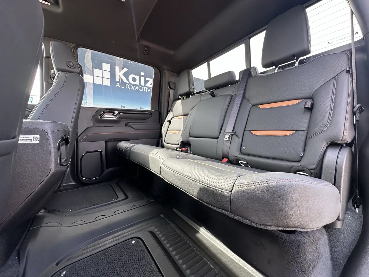 GMC Sierra 2500HD снимка GMC Sierra 2500HD