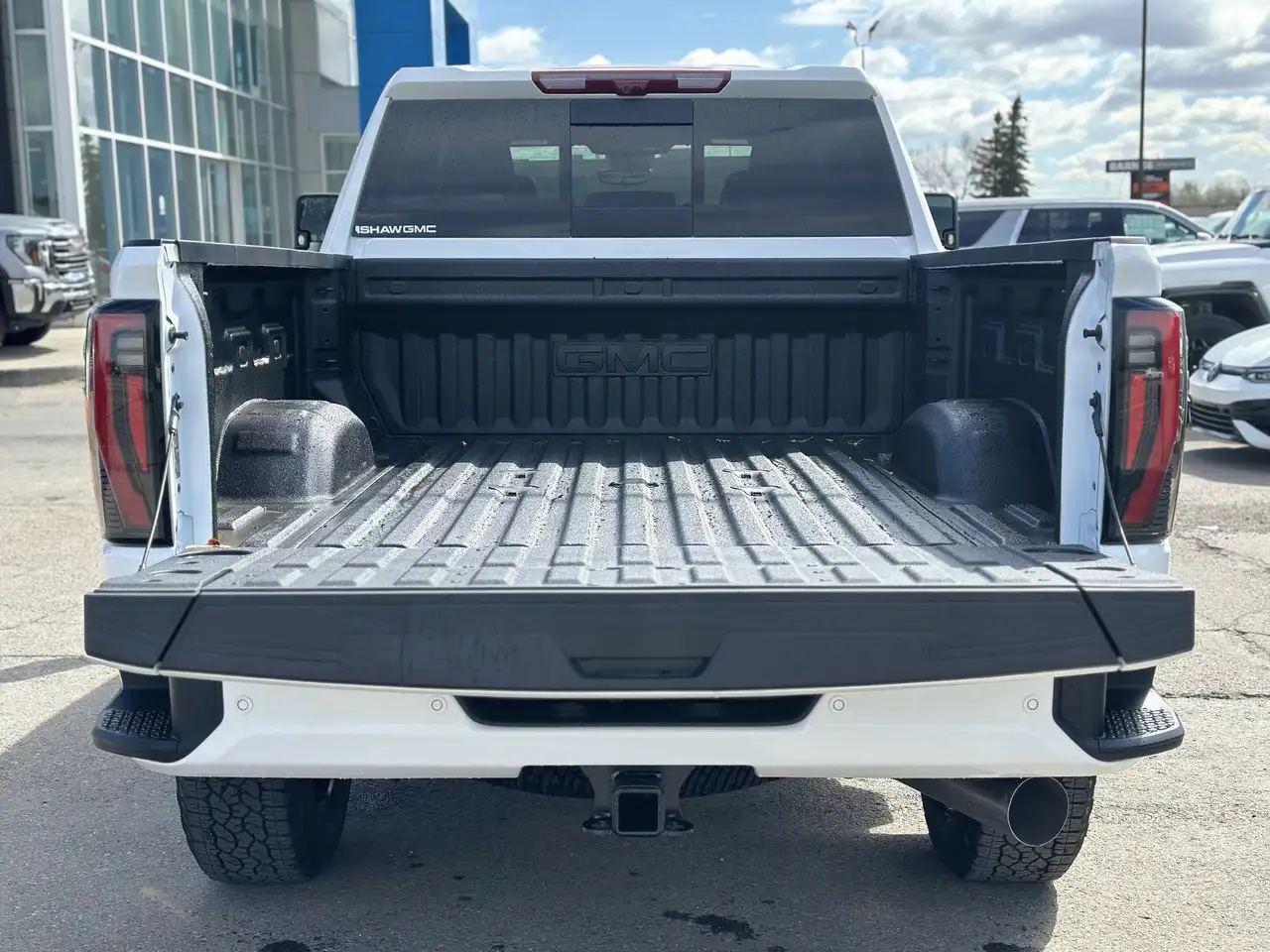 GMC Sierra 2500HD снимка GMC Sierra 2500HD
