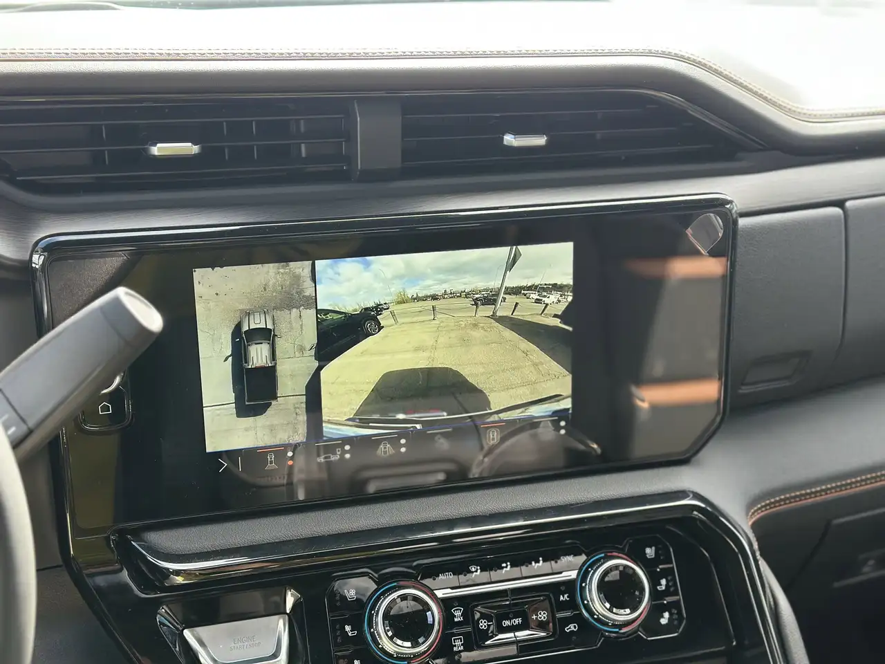 GMC Sierra 2500HD снимка GMC Sierra 2500HD