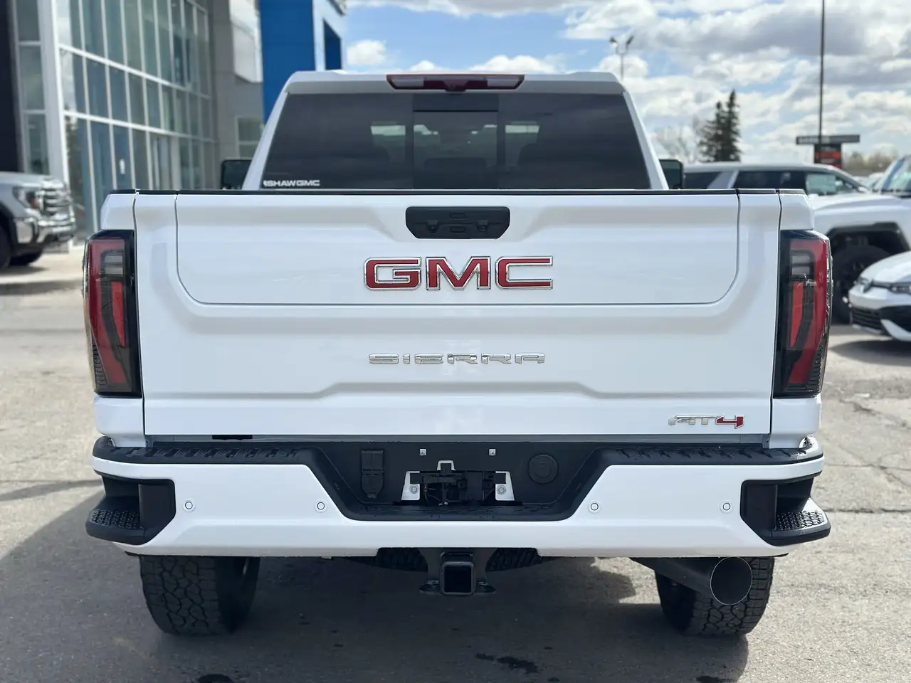 GMC Sierra 2500HD снимка GMC Sierra 2500HD