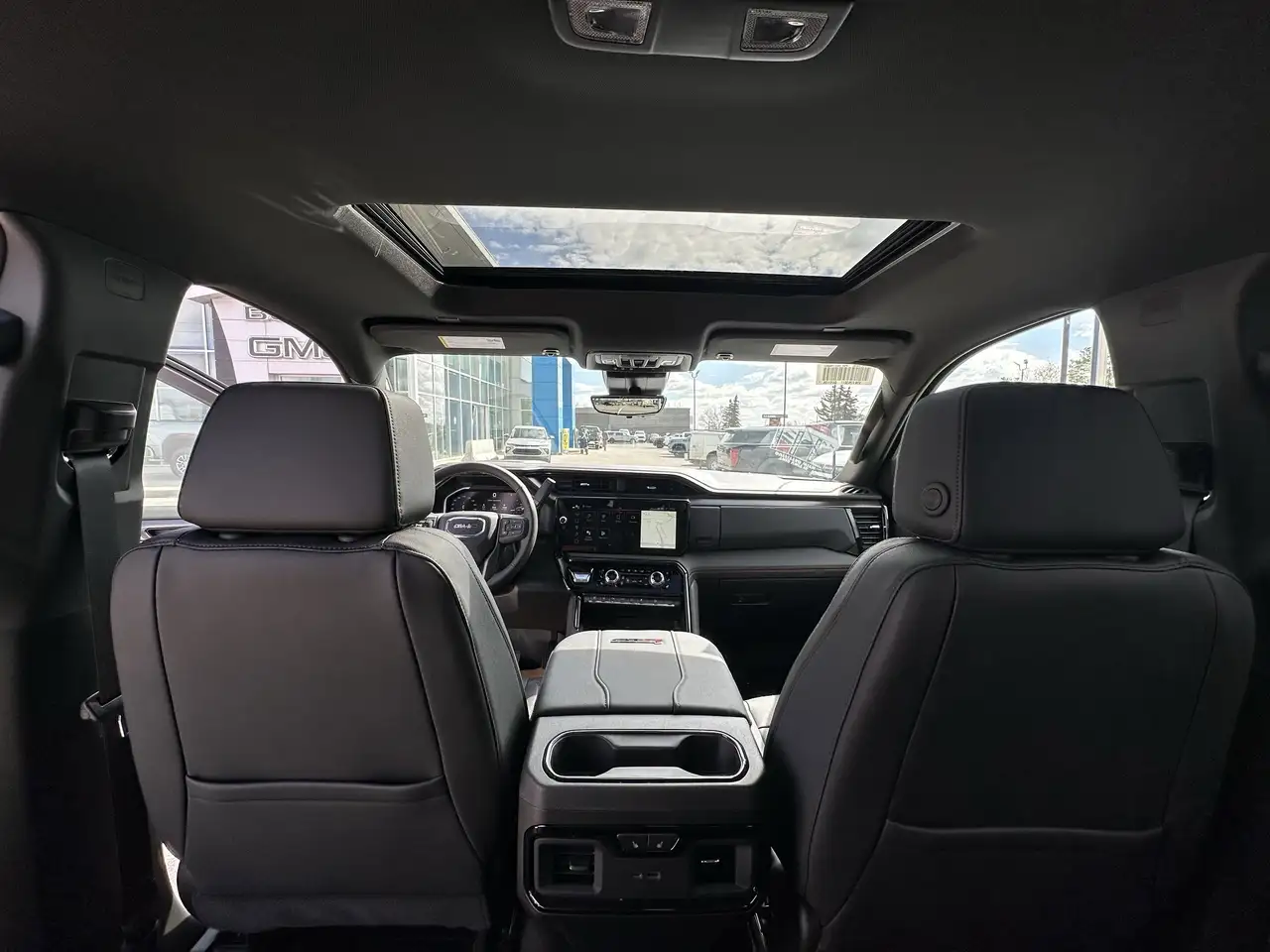 GMC Sierra 2500HD снимка GMC Sierra 2500HD