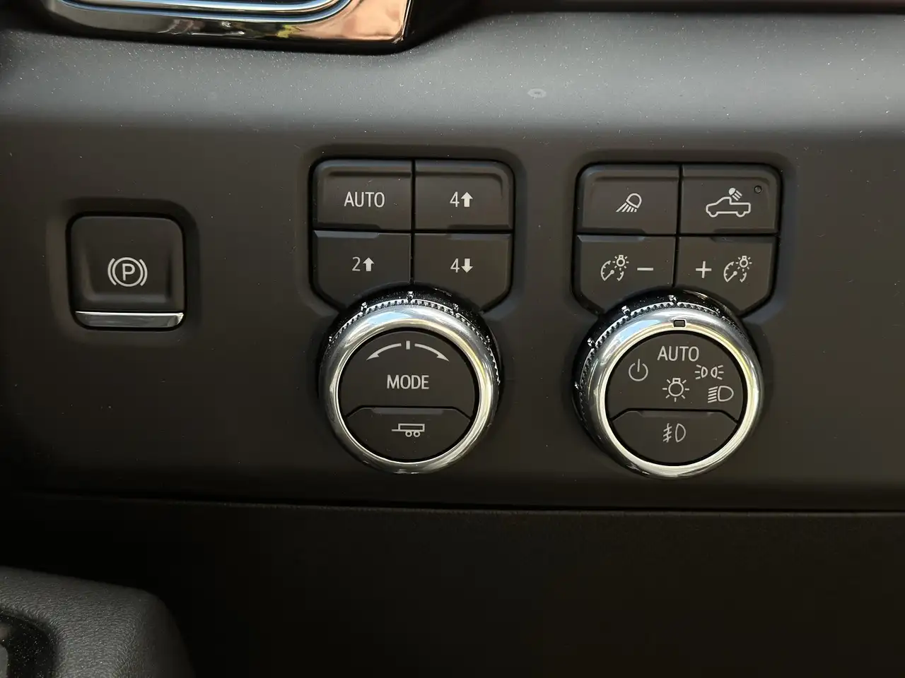 GMC Sierra 2500HD снимка GMC Sierra 2500HD