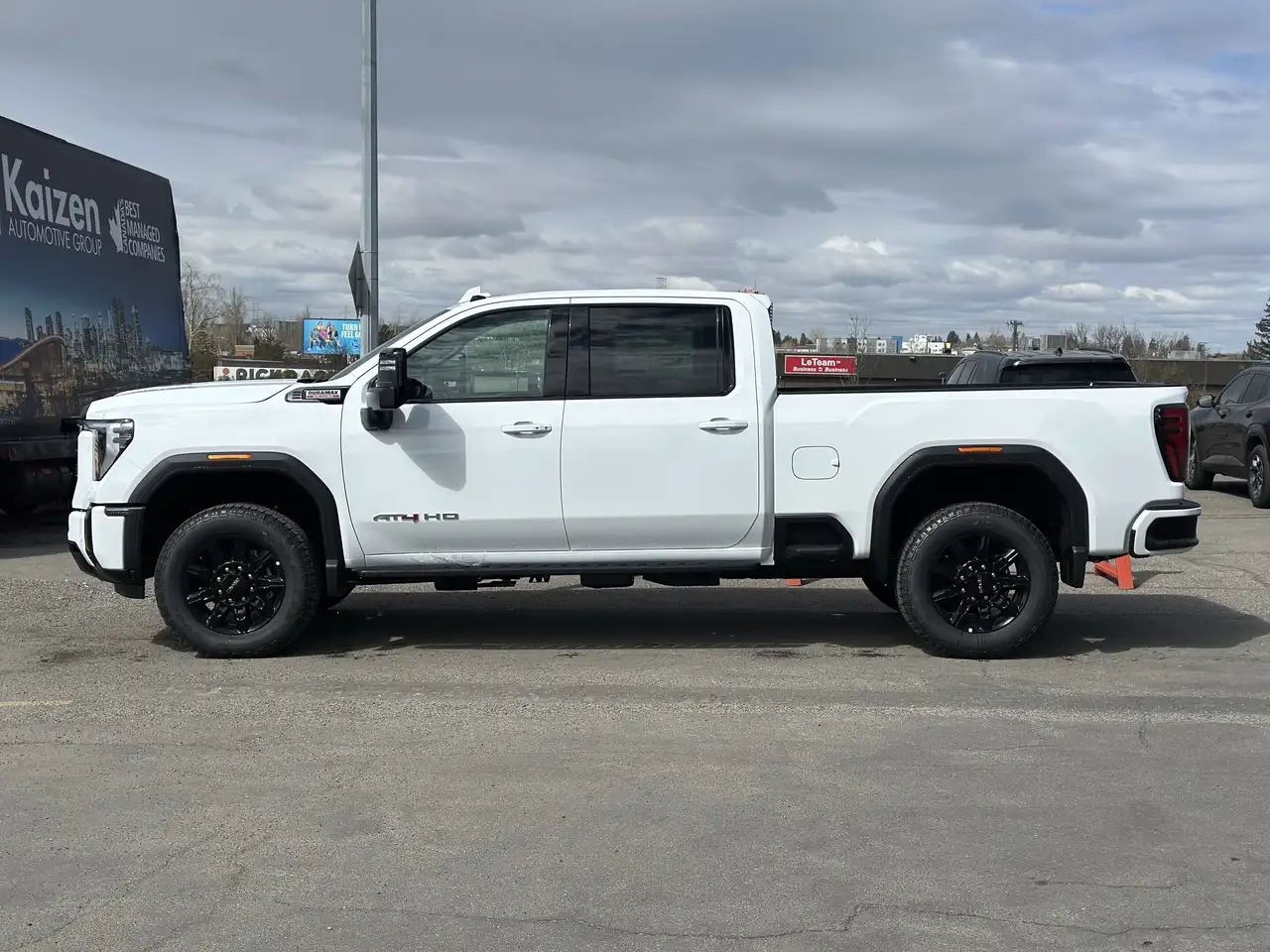 GMC Sierra 2500HD снимка GMC Sierra 2500HD