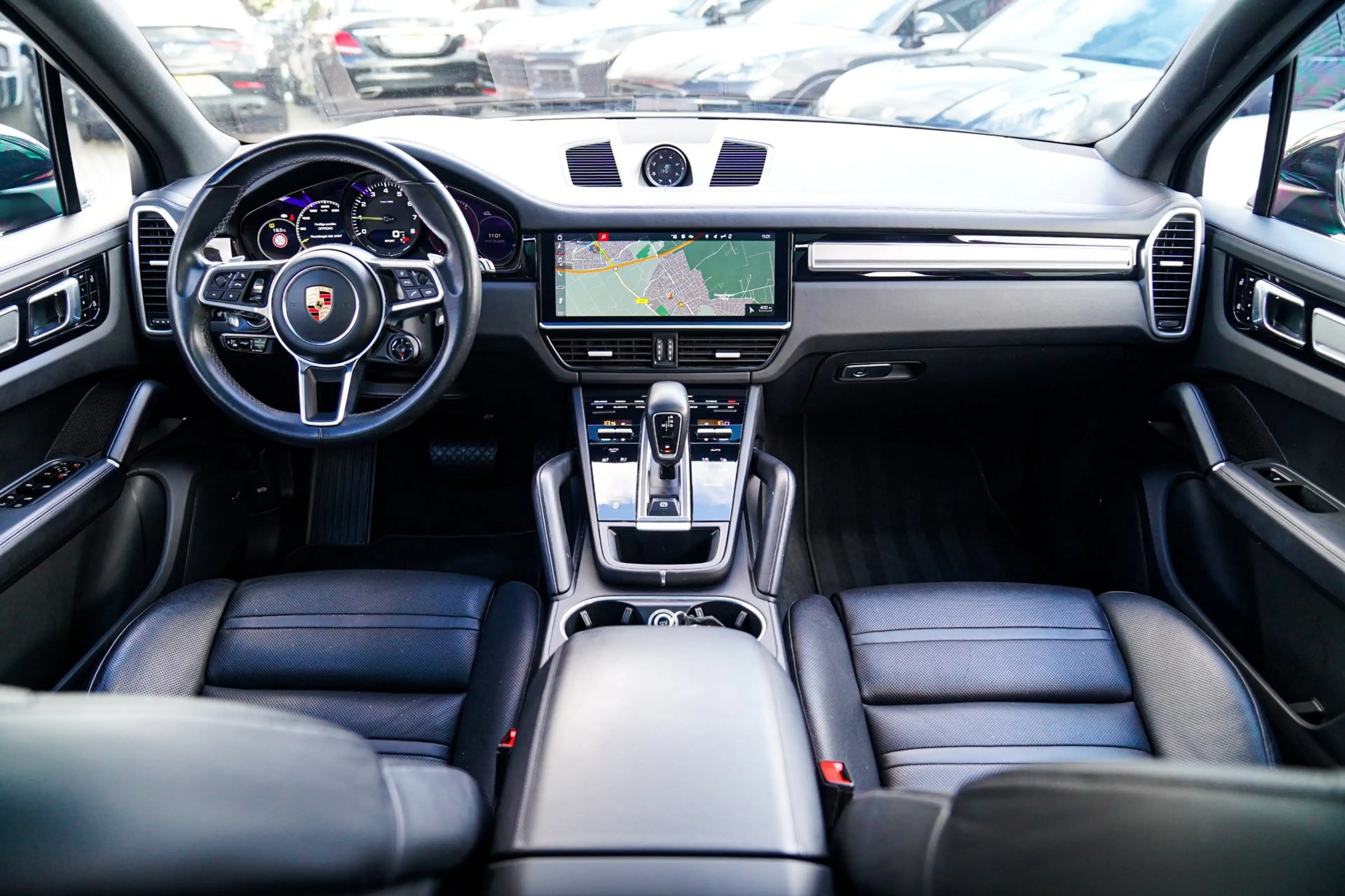 Porsche Cayenne 3.0 E-Hybrid | Massage | Stoelverkoeling | 360 Cam — photo 3
